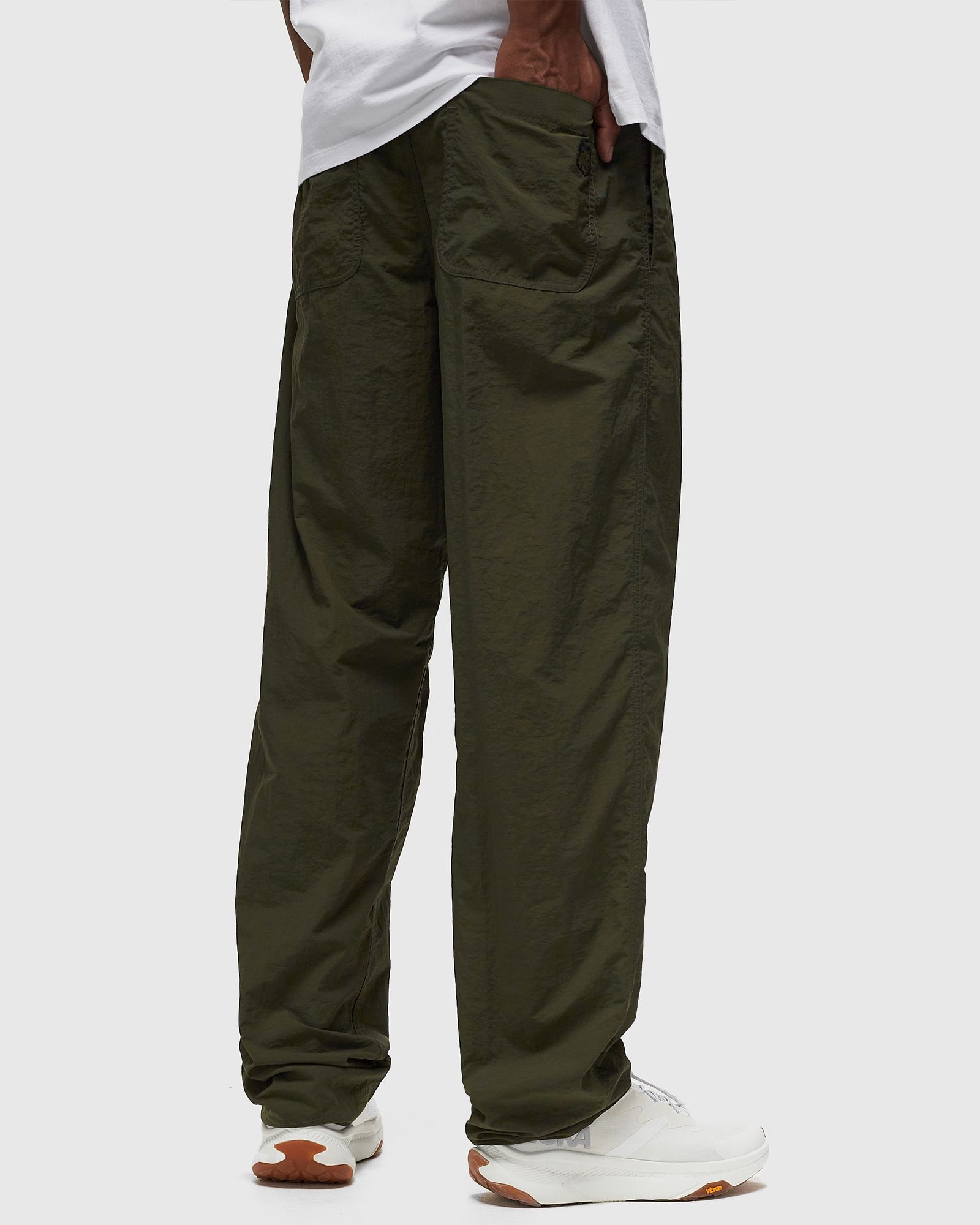 CASUAL STRAIGHT LEG PANTS IN CRISPY NYLON WITH TON