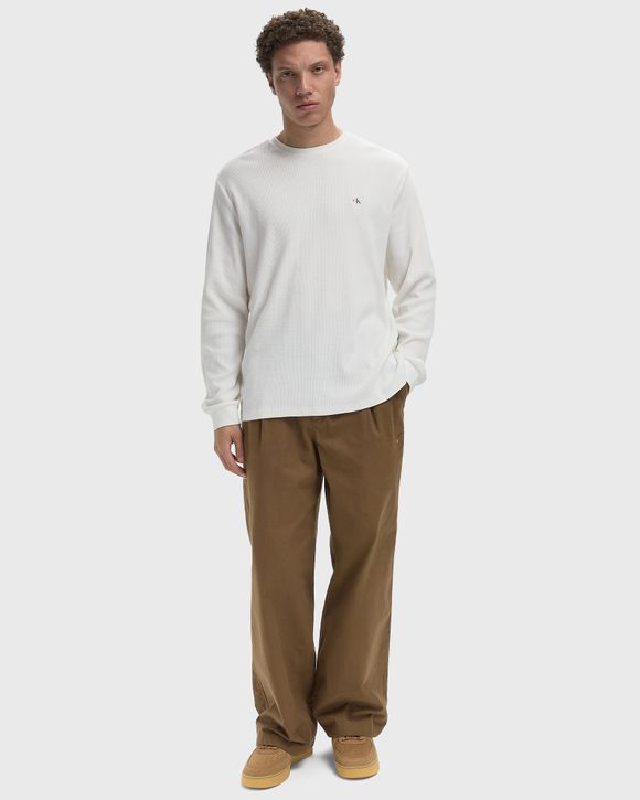 Thumbnail - LS WAFFLE BADGE CREW