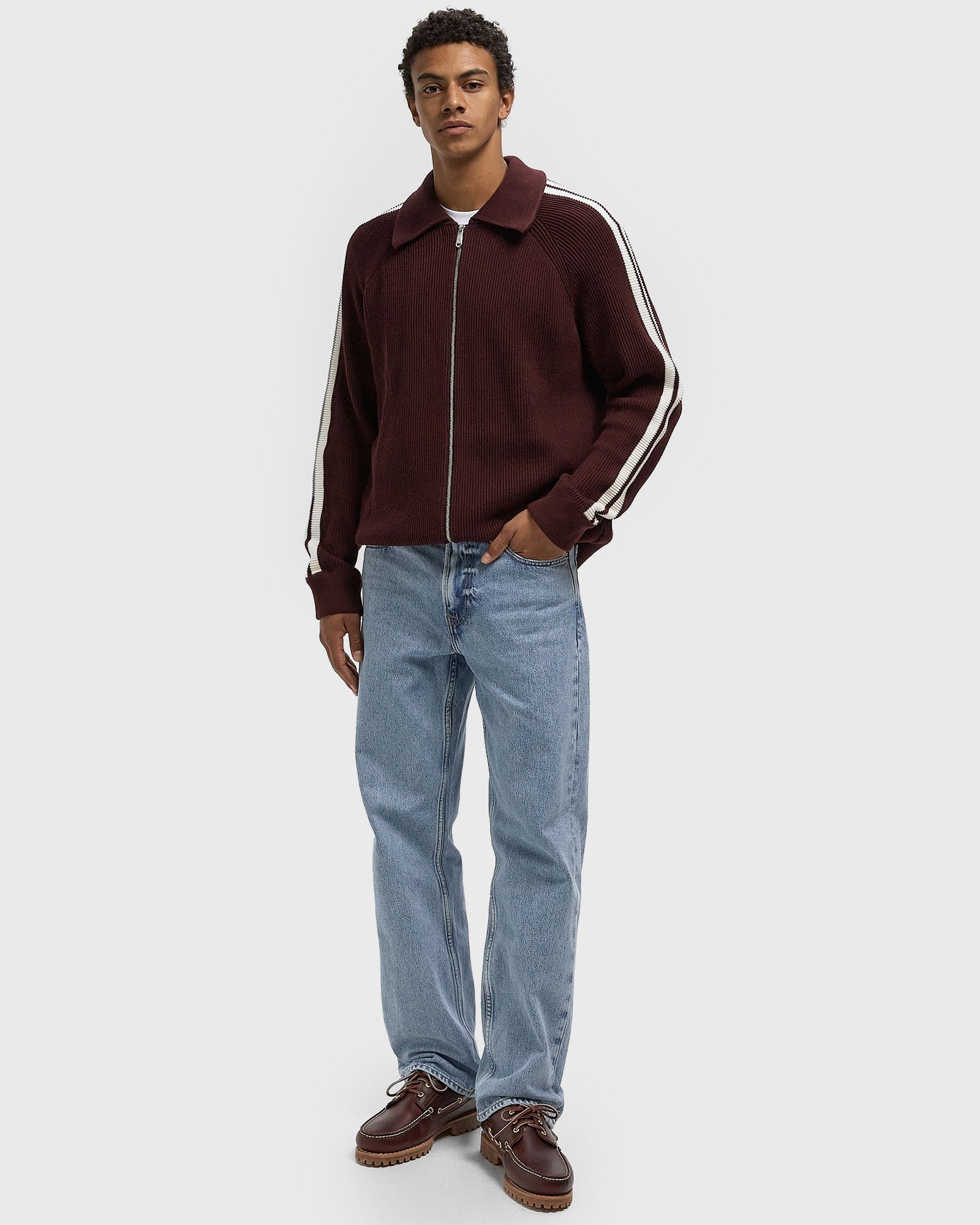 90S STRAIGHT CK LT BLUE STONE JEANS