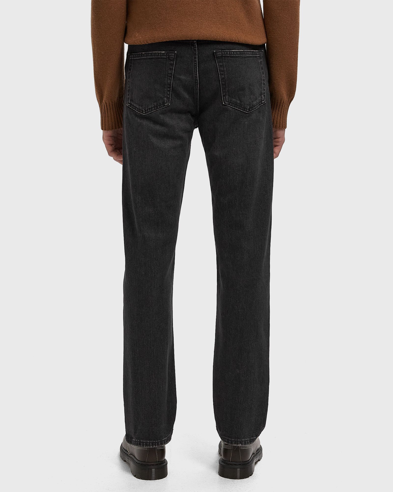 STNDRD STRGHT WASHED CINDER JEANS