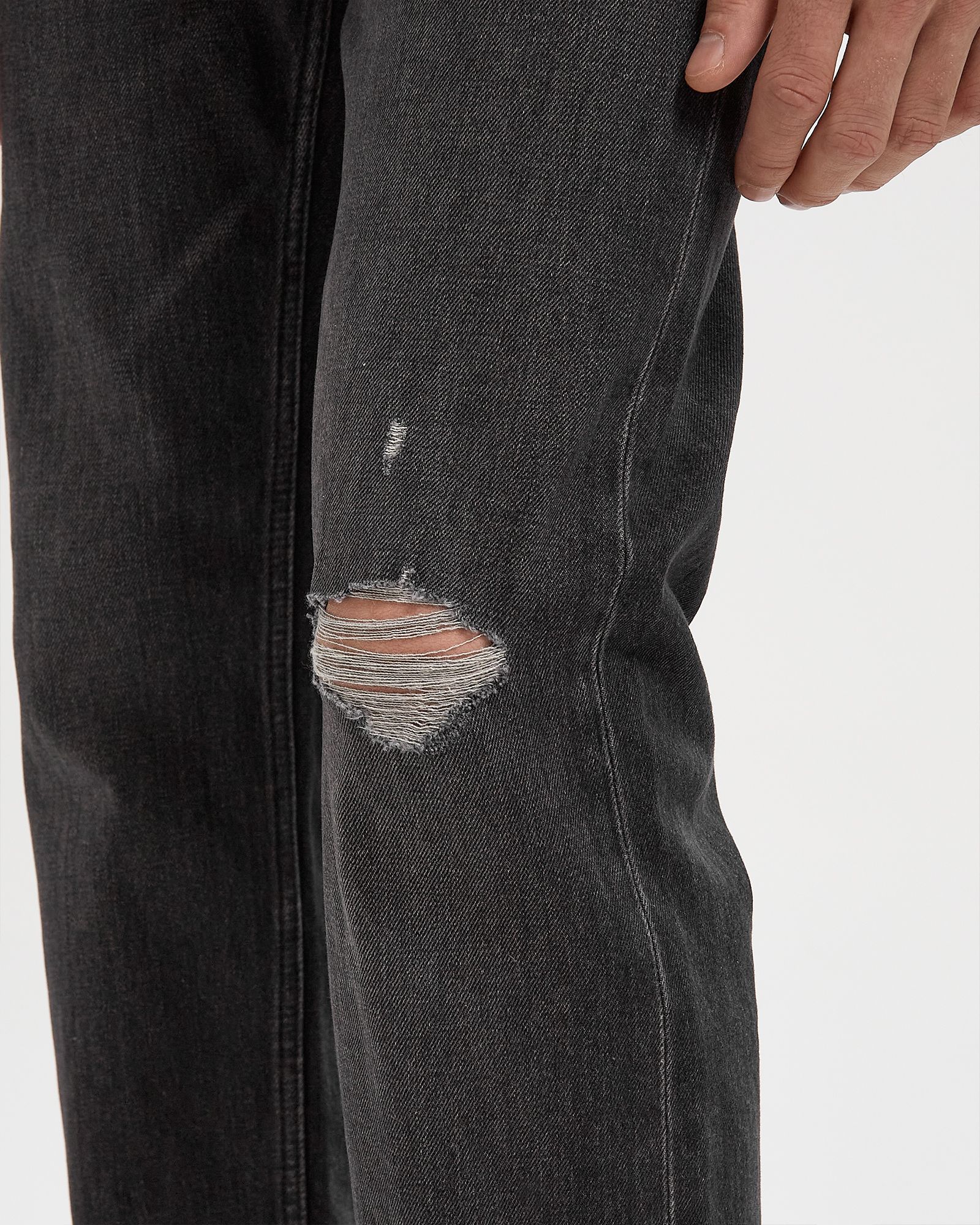 STNDRD STRGHT WASHED CINDER JEANS