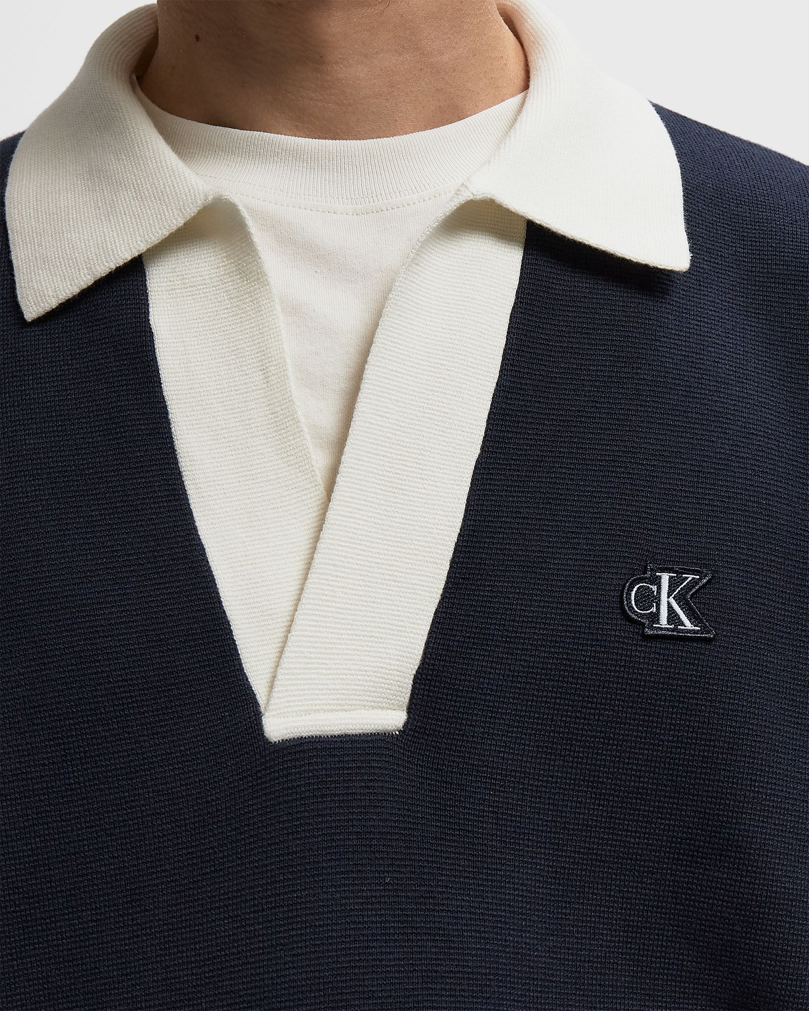 LS SOLID OVERSIZED JOHNNY COLLAR