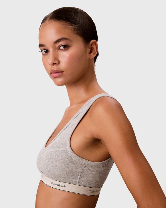 LIGHTLY LINED TRAINGLE BRALETTE