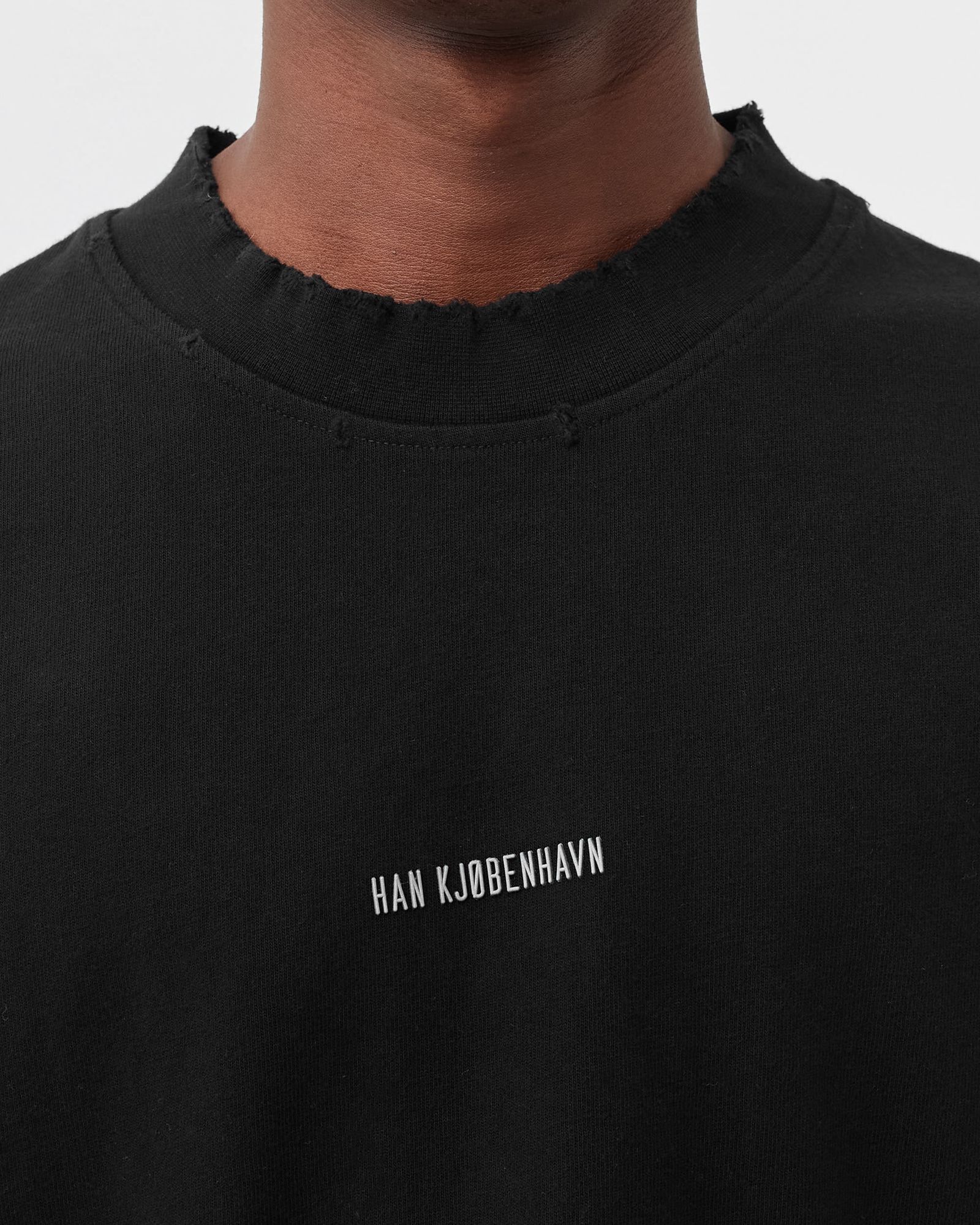 Distressed Tee Short Sleeve Logo