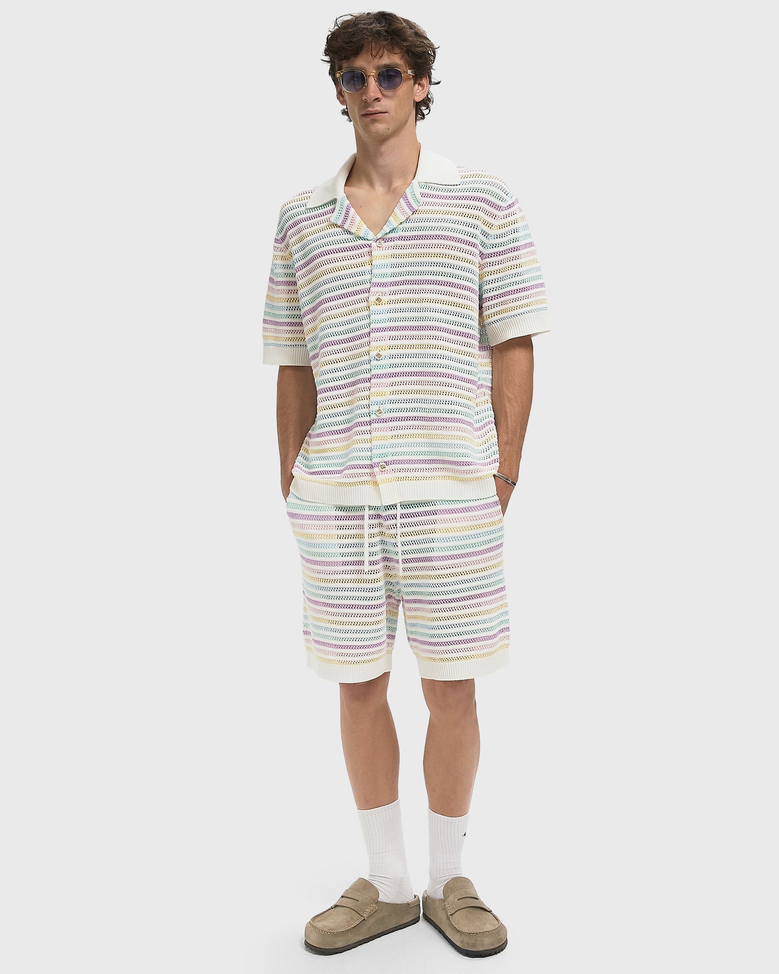 FLOWER CROCHET SHORTS