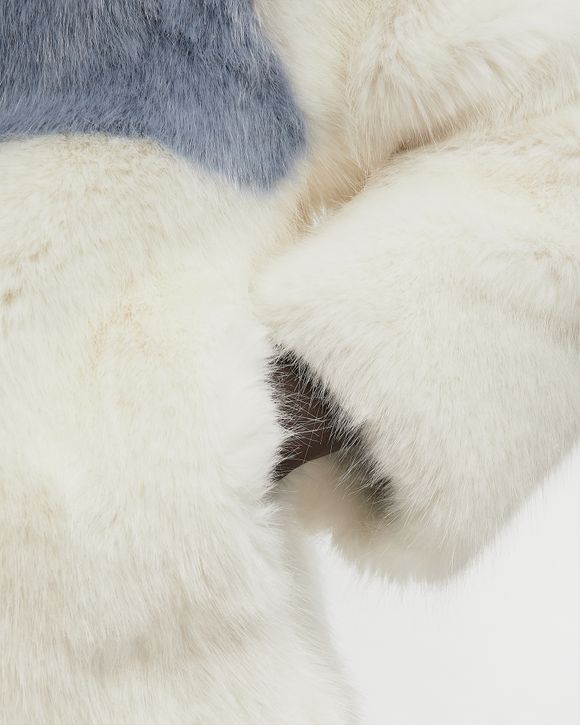 FUR COAT