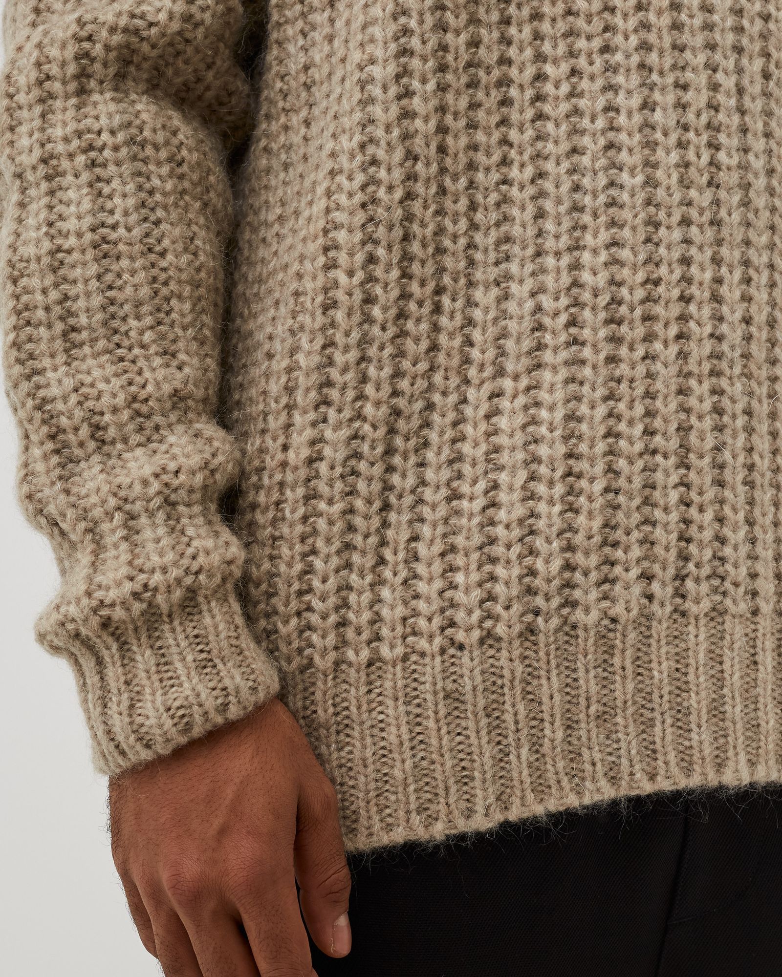 RIB SWEATER