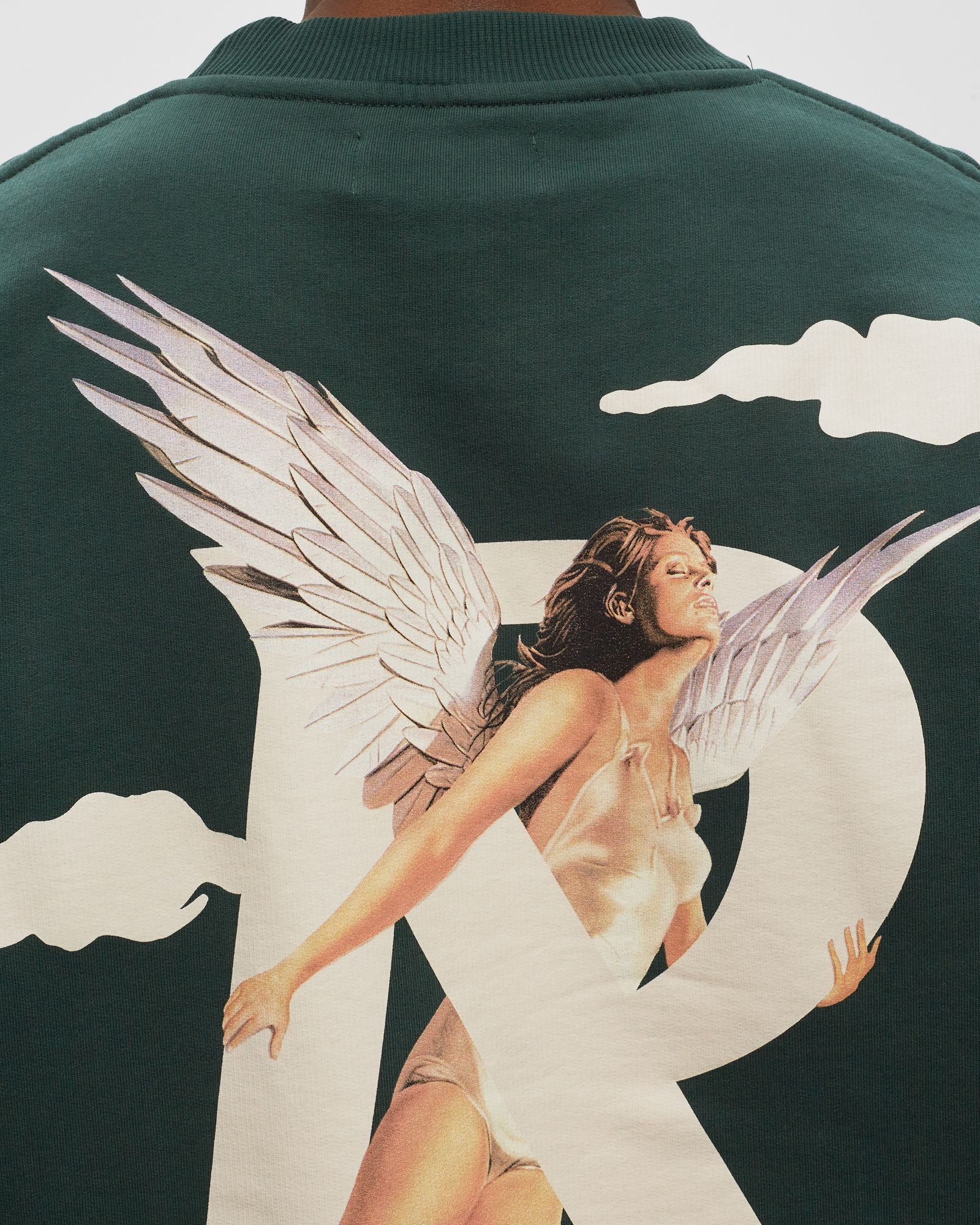 STORMS IN HEAVEN SWEATER