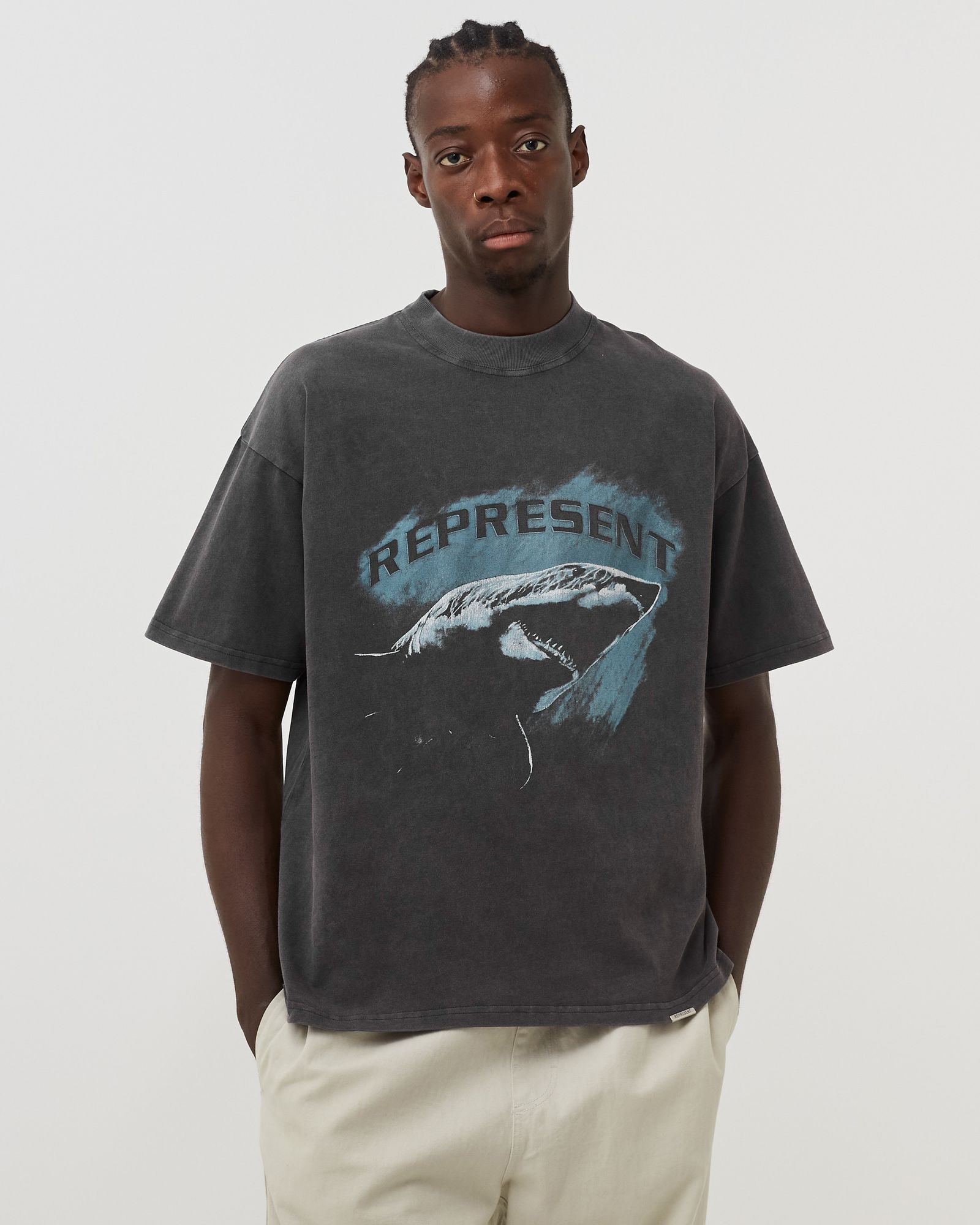 SHARK T-SHIRT