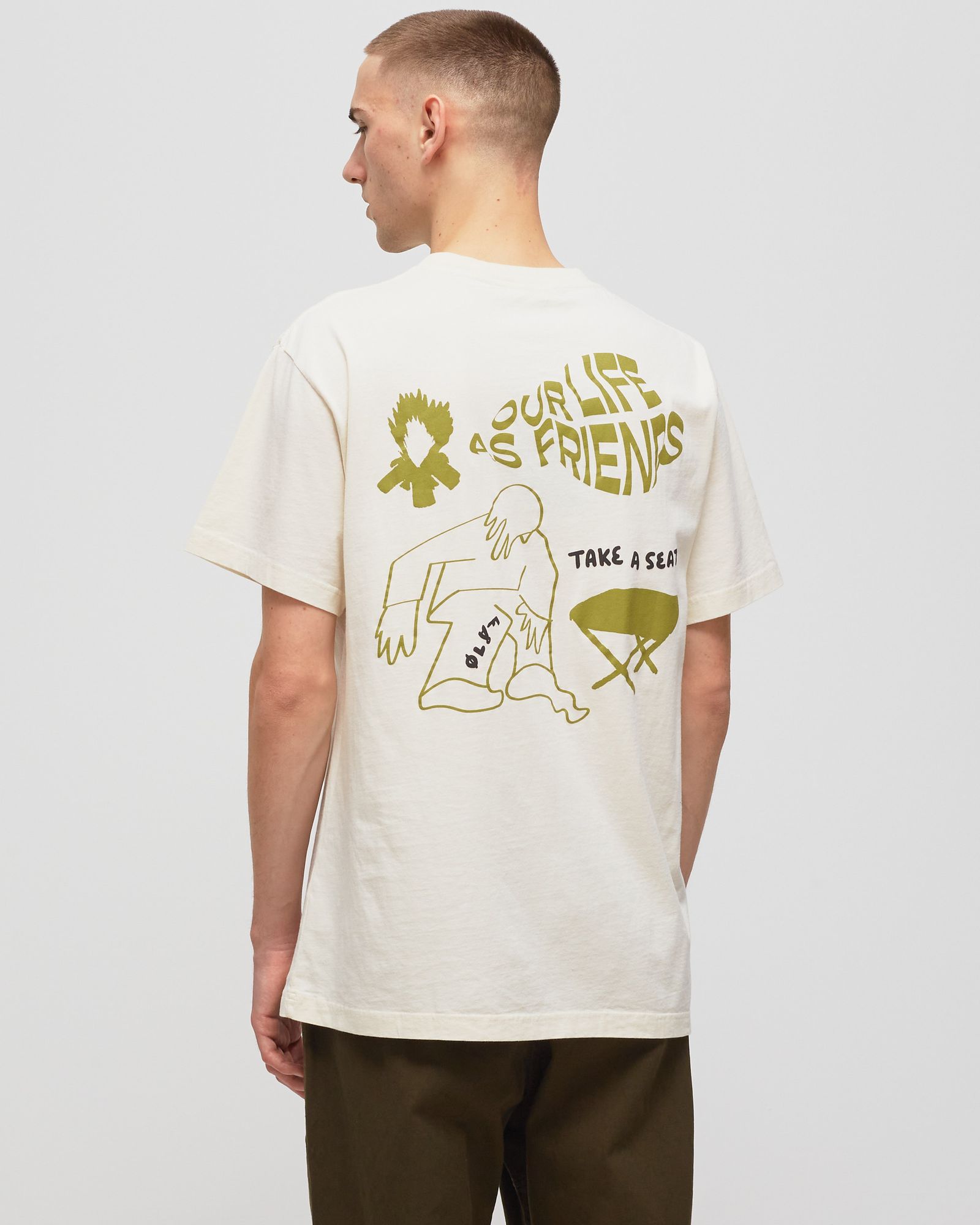 OLAF TAKE-A-SEAT TEE