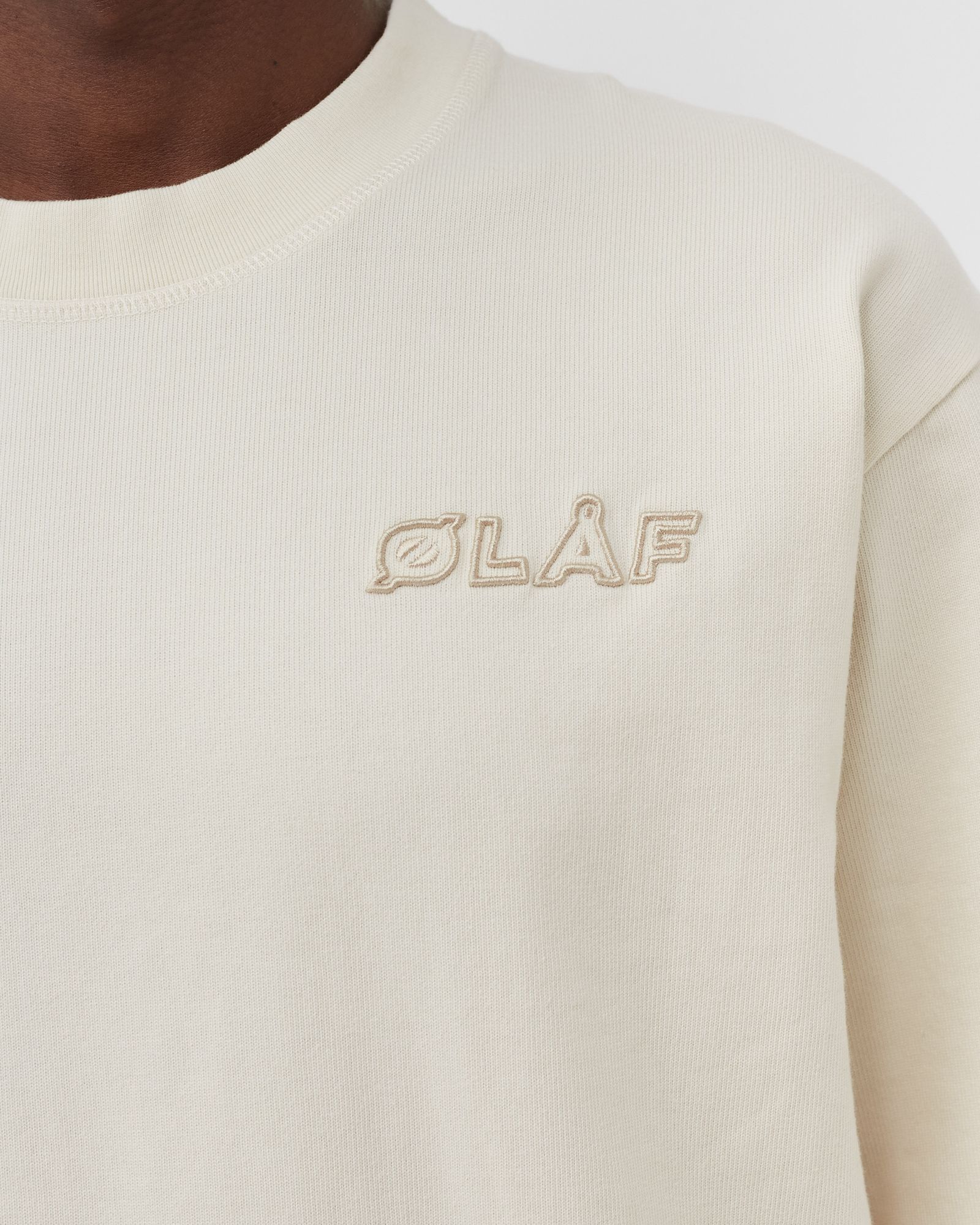 OLAF HEAVYWEIGHT STUDIO TEE