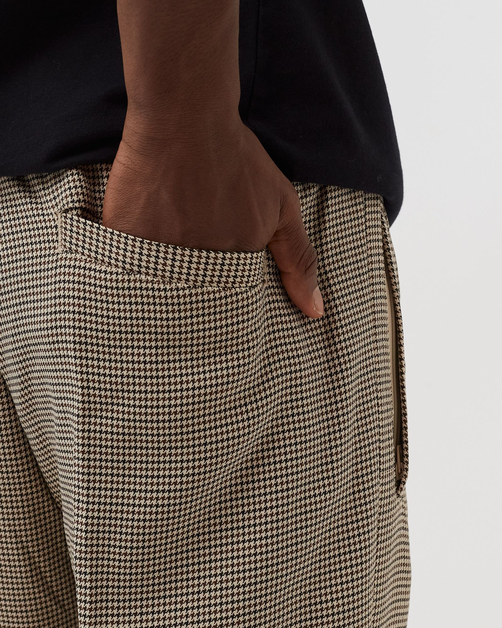 OLAF SLIM ELASTICATED TROUSER