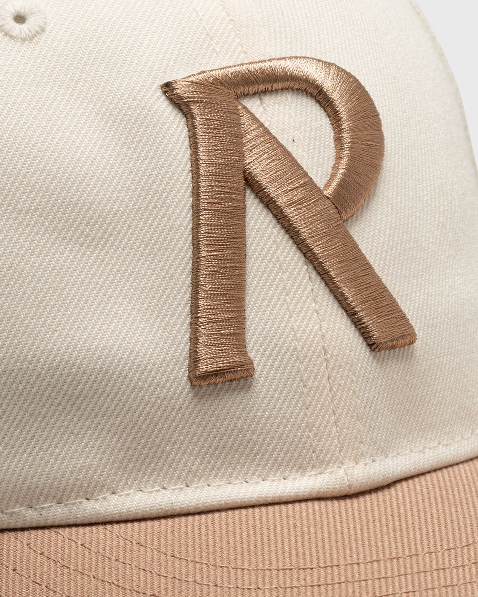 INITIAL NEW ERA RETRO CROWN 9FIFTY CAP