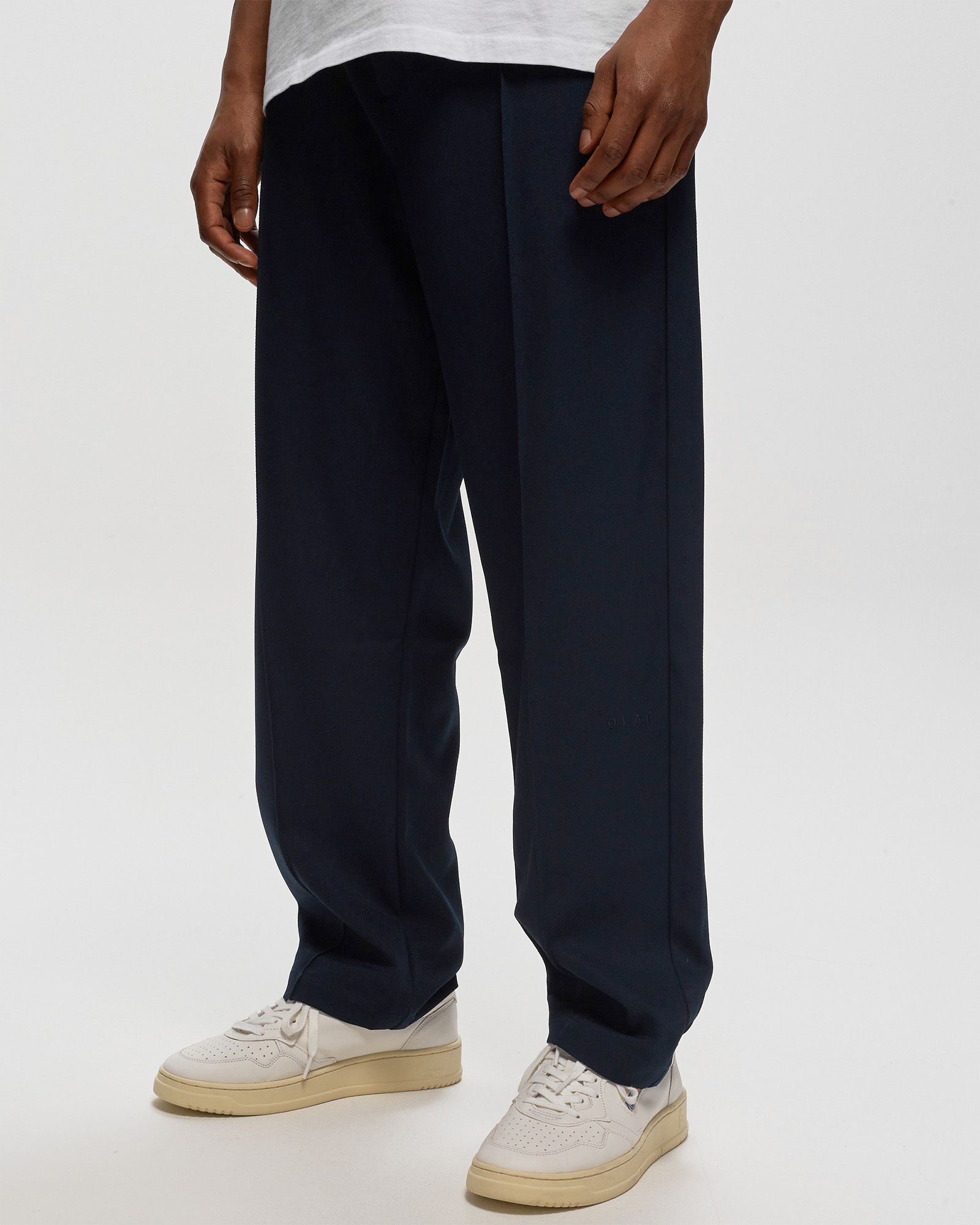 PINTUCK TROUSER