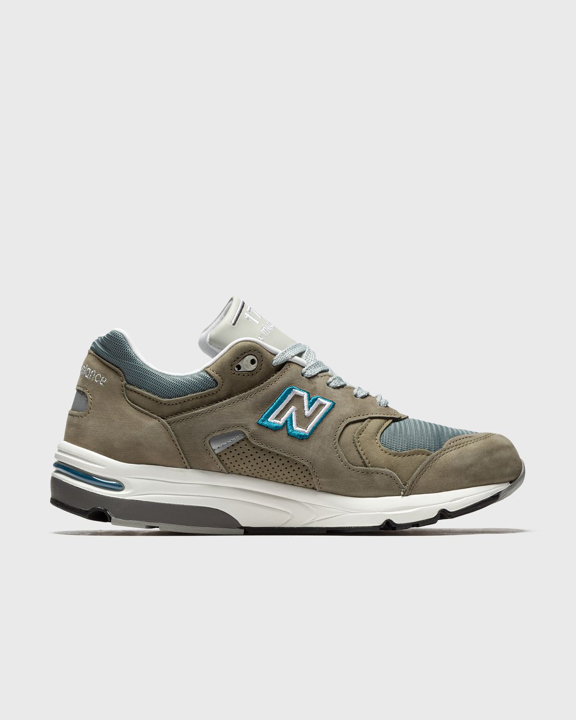 New Balance 1700 'MADE IN USA' Blue | BSTN Store