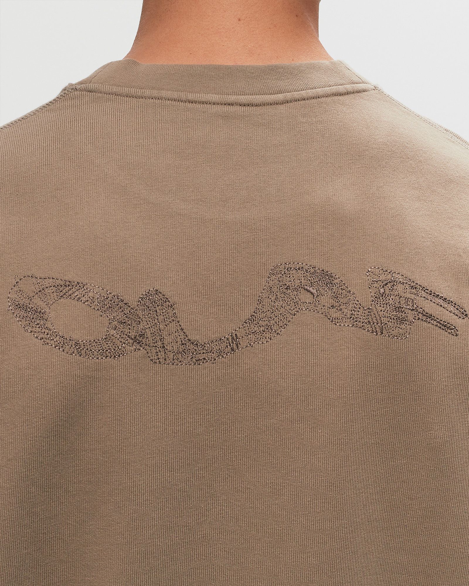 WAVY DRIFT EMBRO TEE