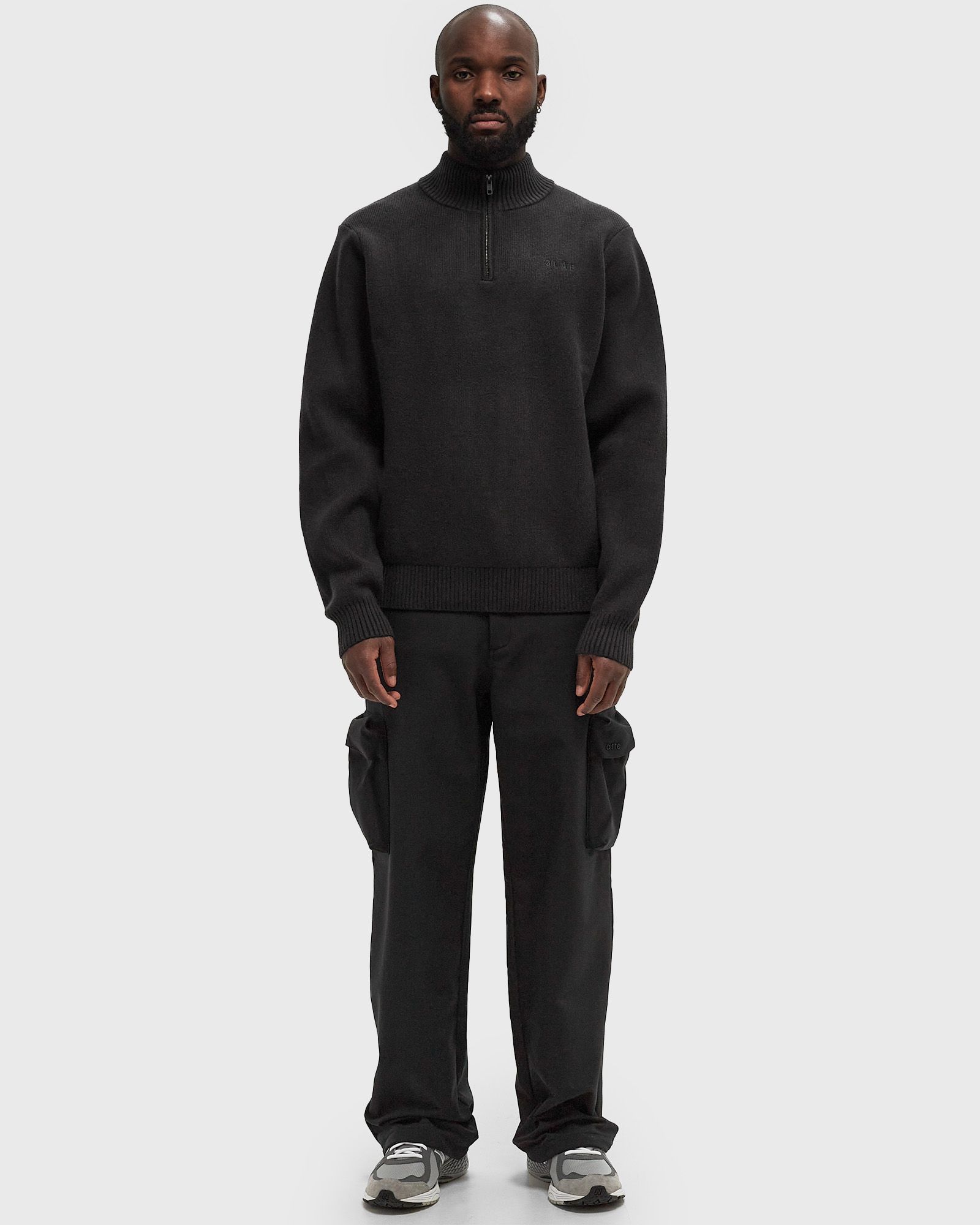 KNITTED DRIFT MOCK NECK