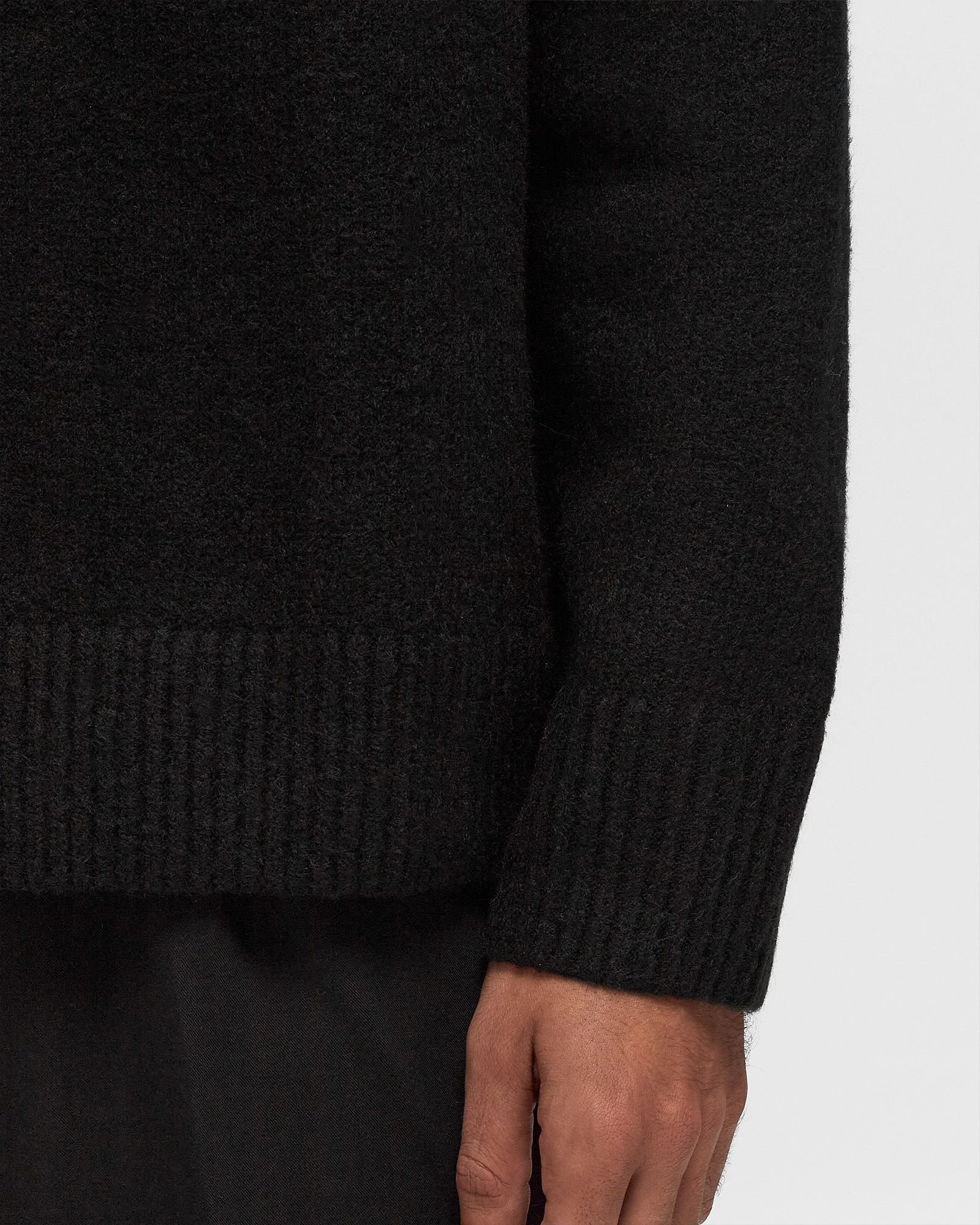 DRIFT KNITTED CREWNECK