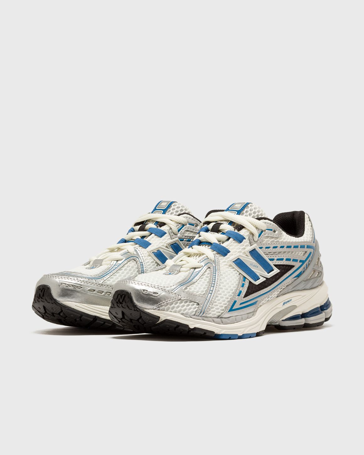 バズる !! New Balance ♥ 1906R Grey New Balance 1906R Panelled Sneakers | Grey | FARFETCH