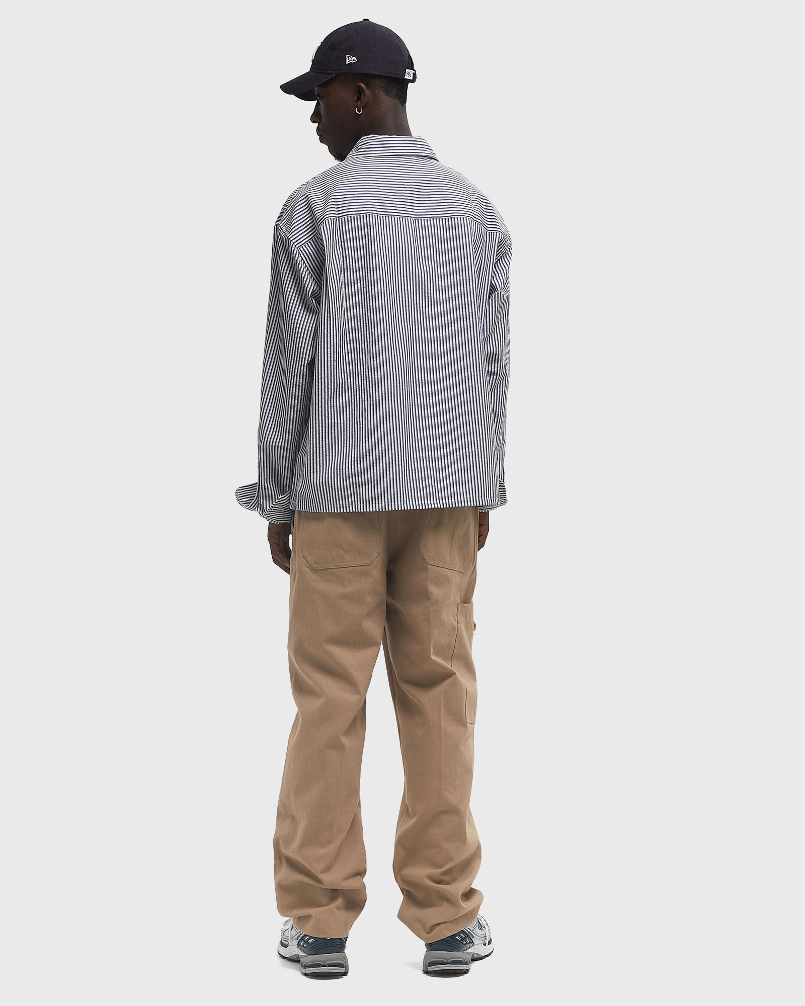 STAIN LOGO STRIPE SHIRT LS