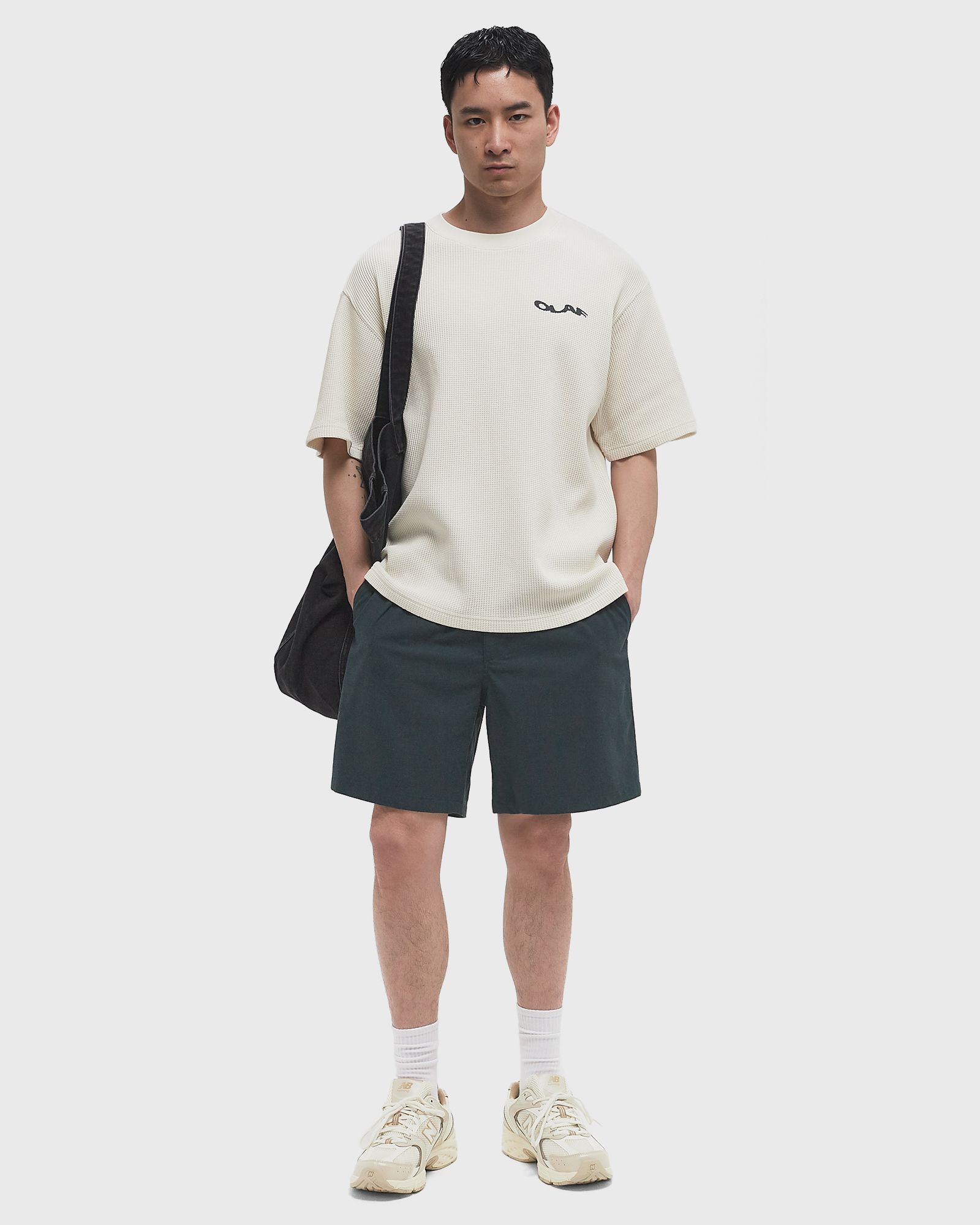 LINEN SHORTS