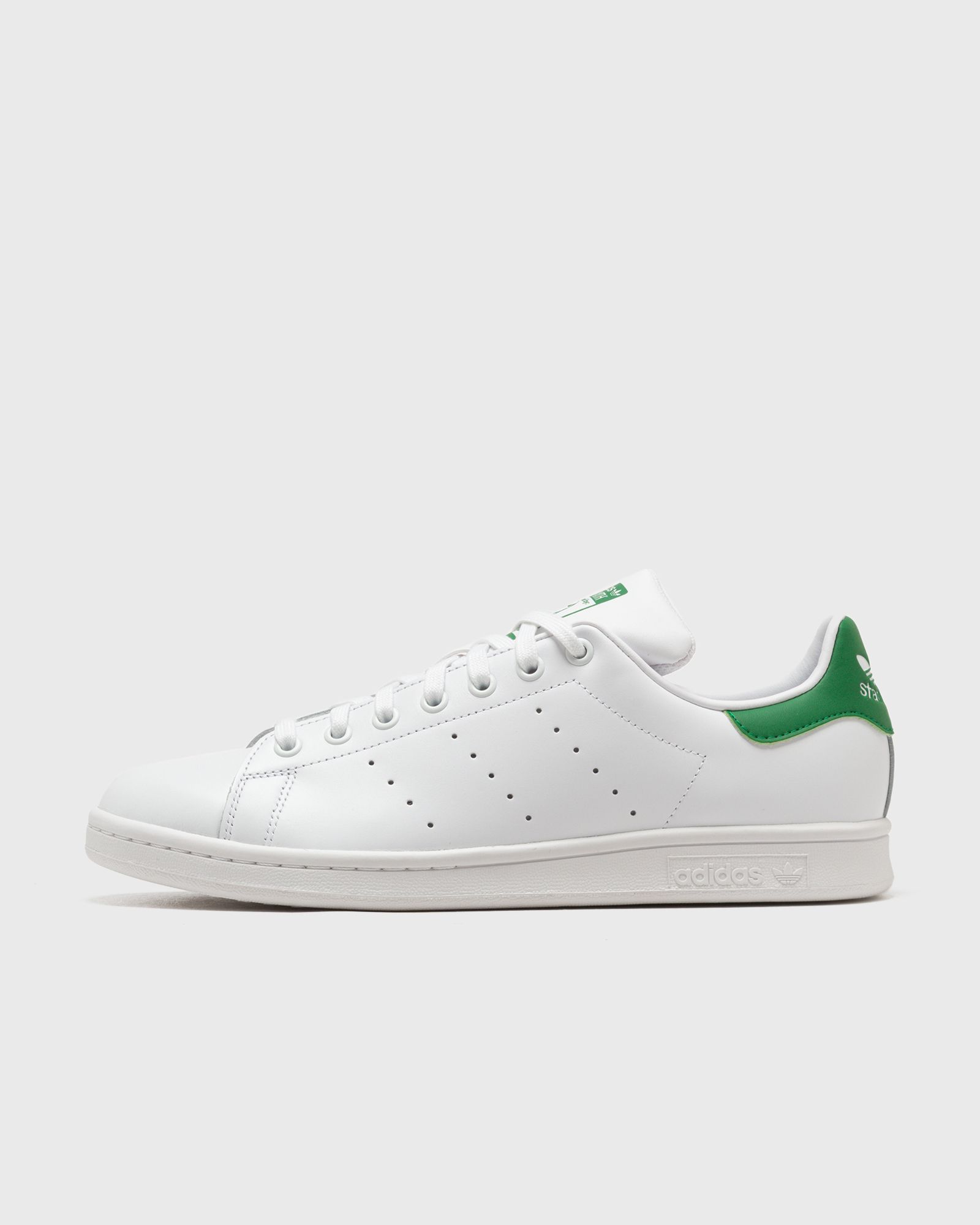 STAN SMITH
