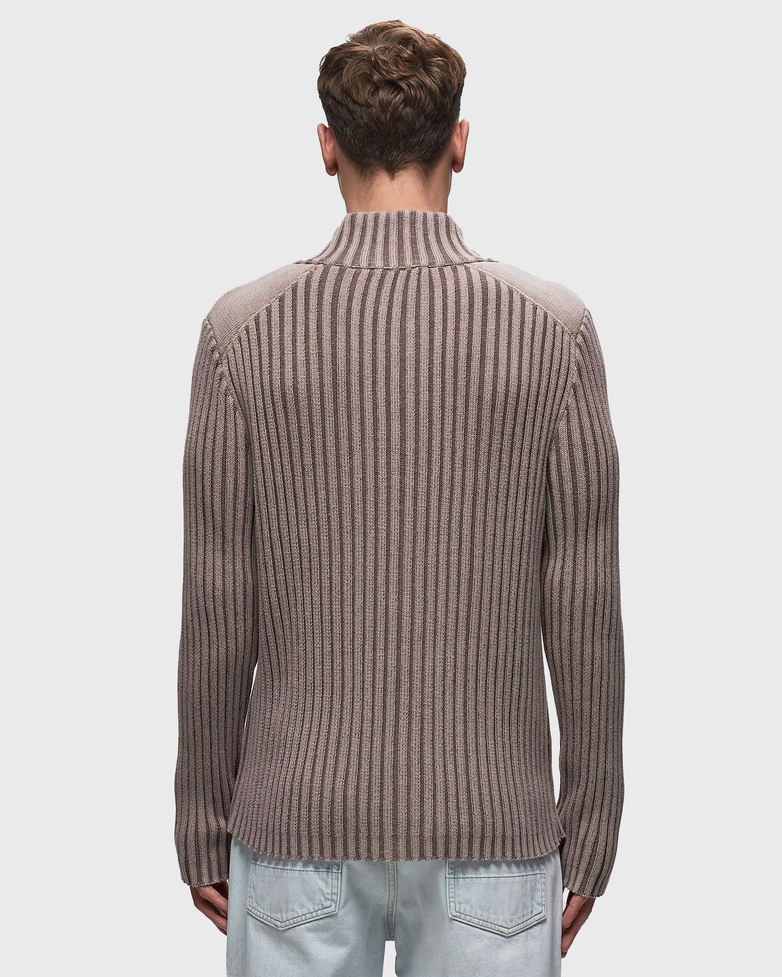 CLASSIC ZIP CARDIGAN