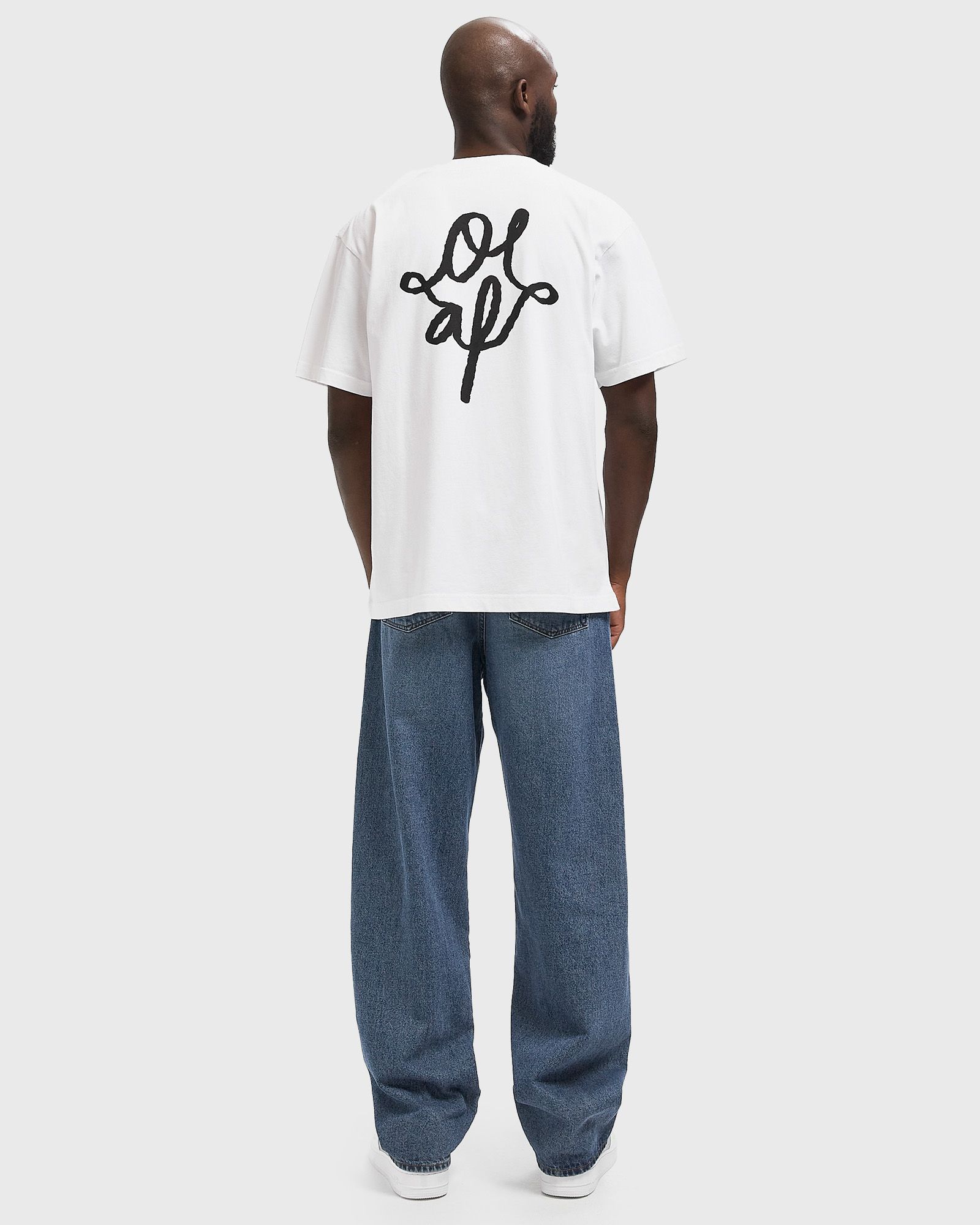 MONOGRAM GRAPHIC TEE