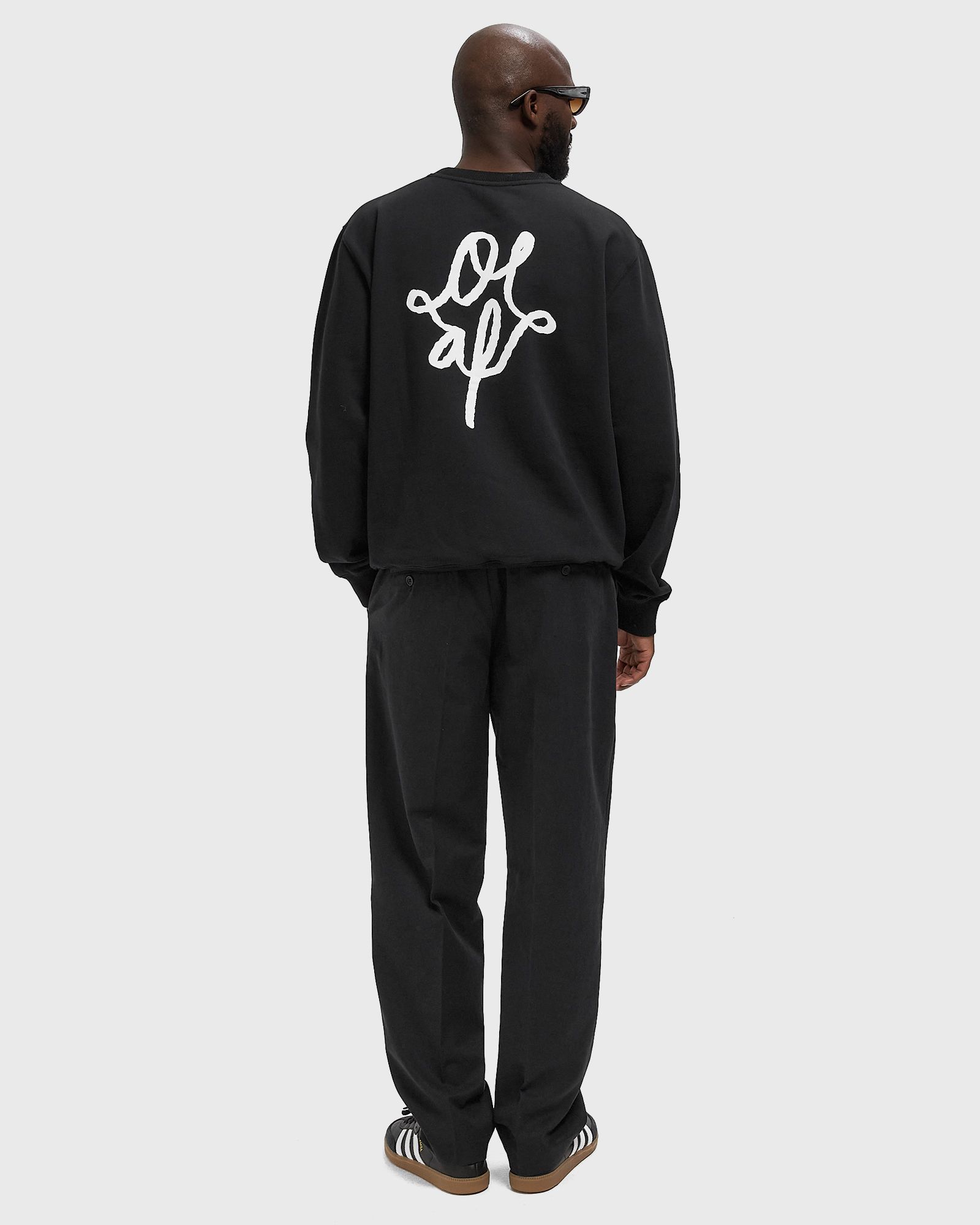 MONOGRAM GRAPHIC CREWNECK