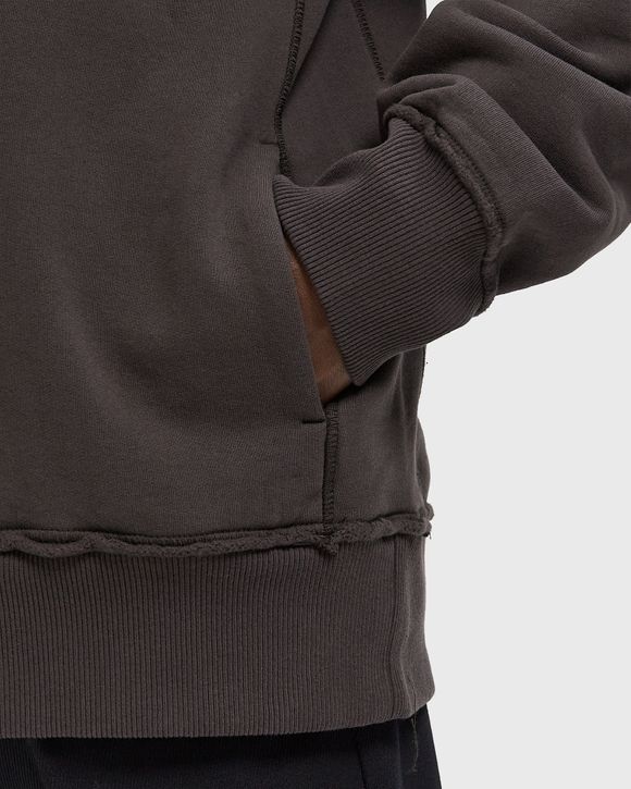 SIGNATURE ZIP MOCK