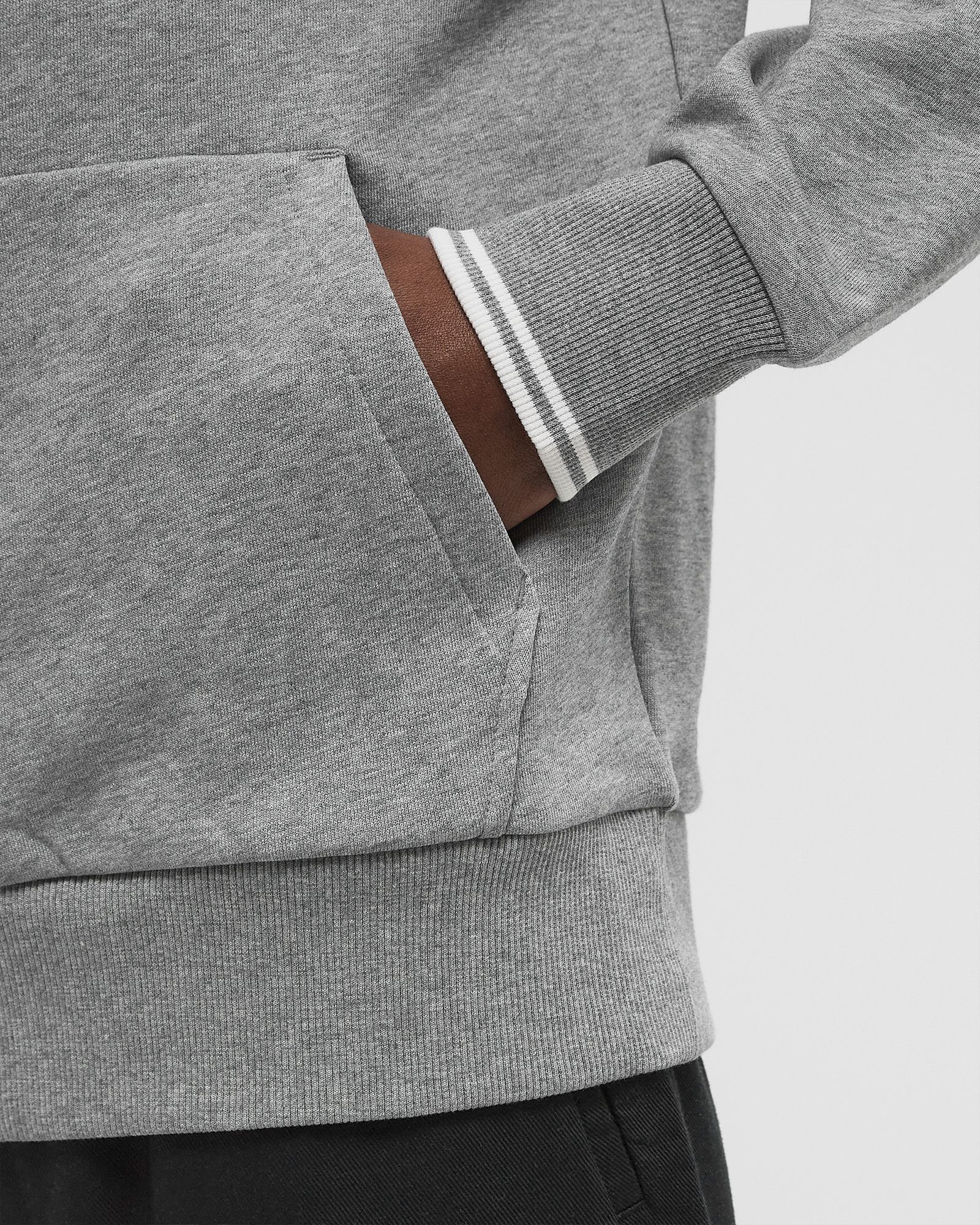 TIPPED HOODED SWEATSHIRT