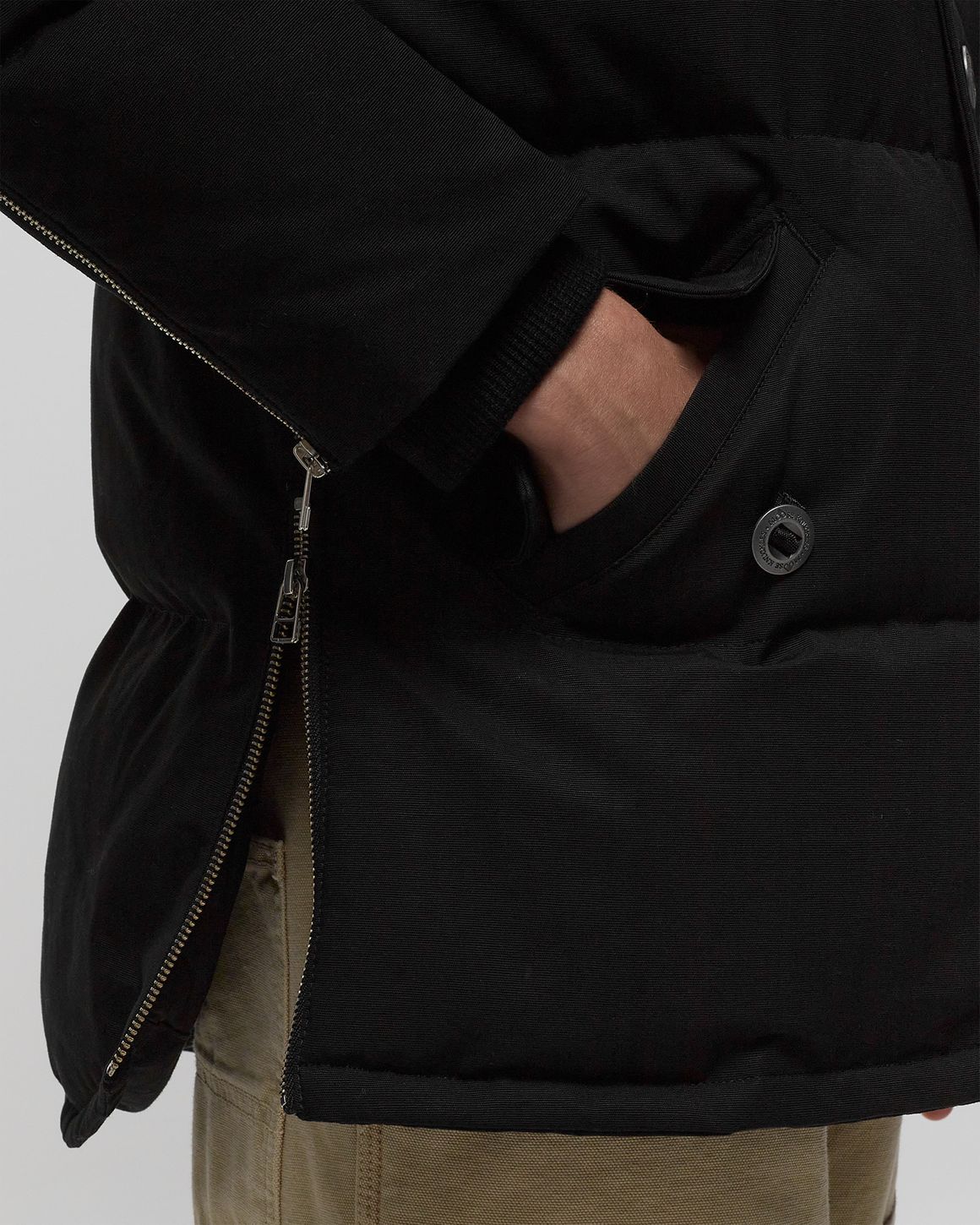 Roku Studio Skeleton Full-Zip Hoodie – DTLR