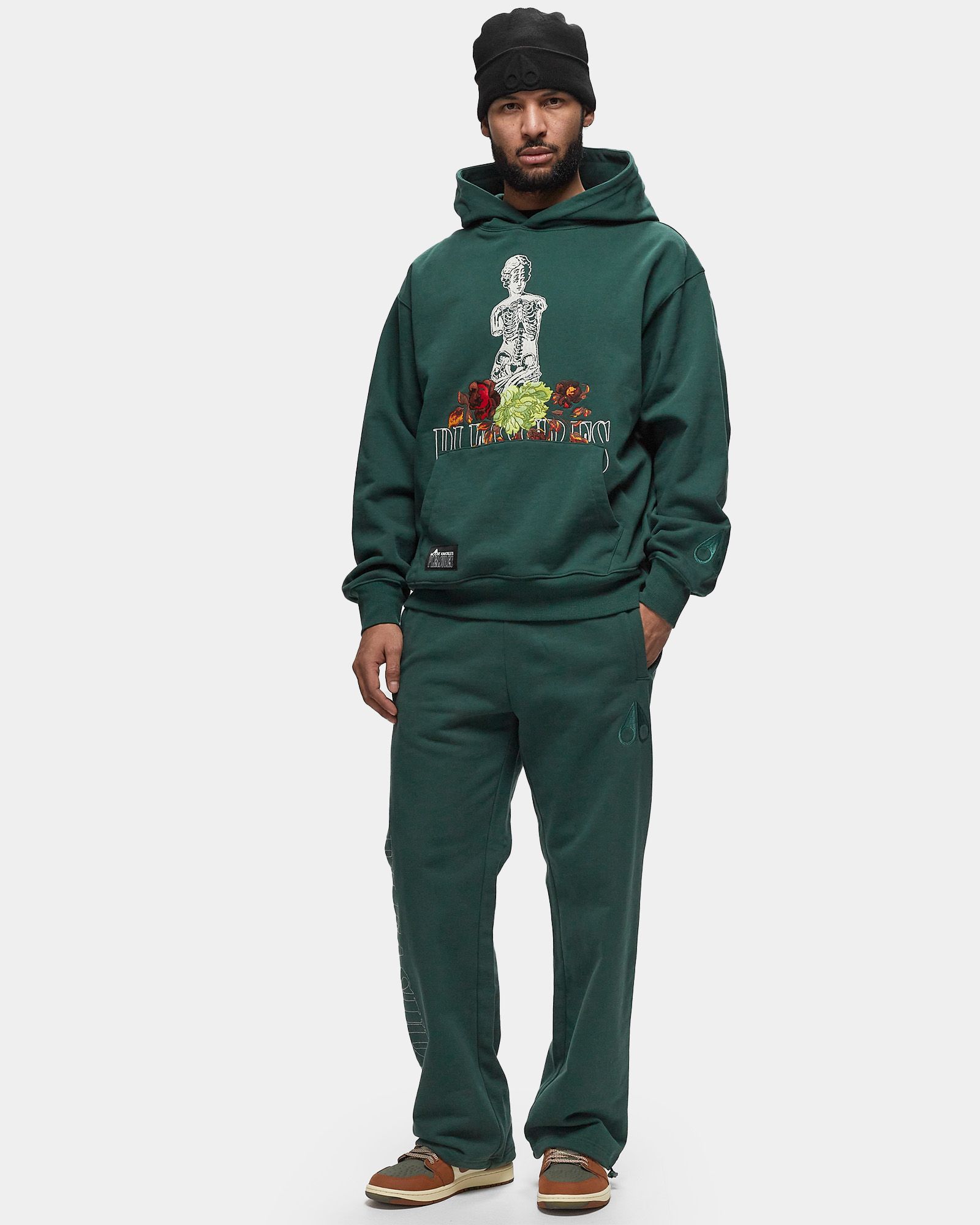 X PLEASURES STATUE GRAPHIC HOODIE