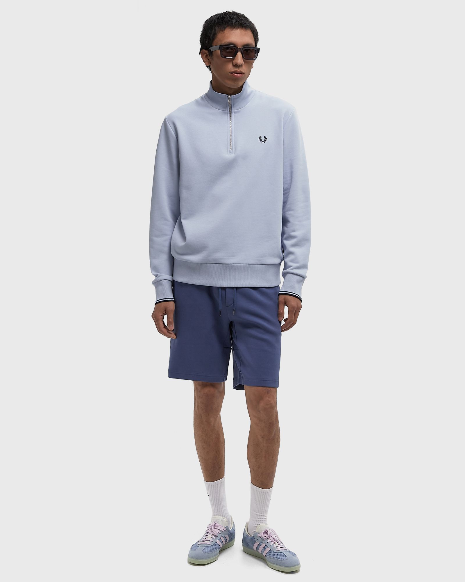 HALF ZIP SWEATSHIRT