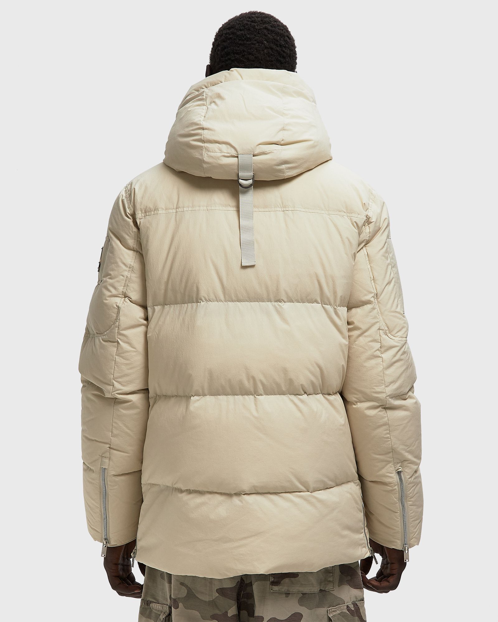 EVEREST 3Q PUFFER