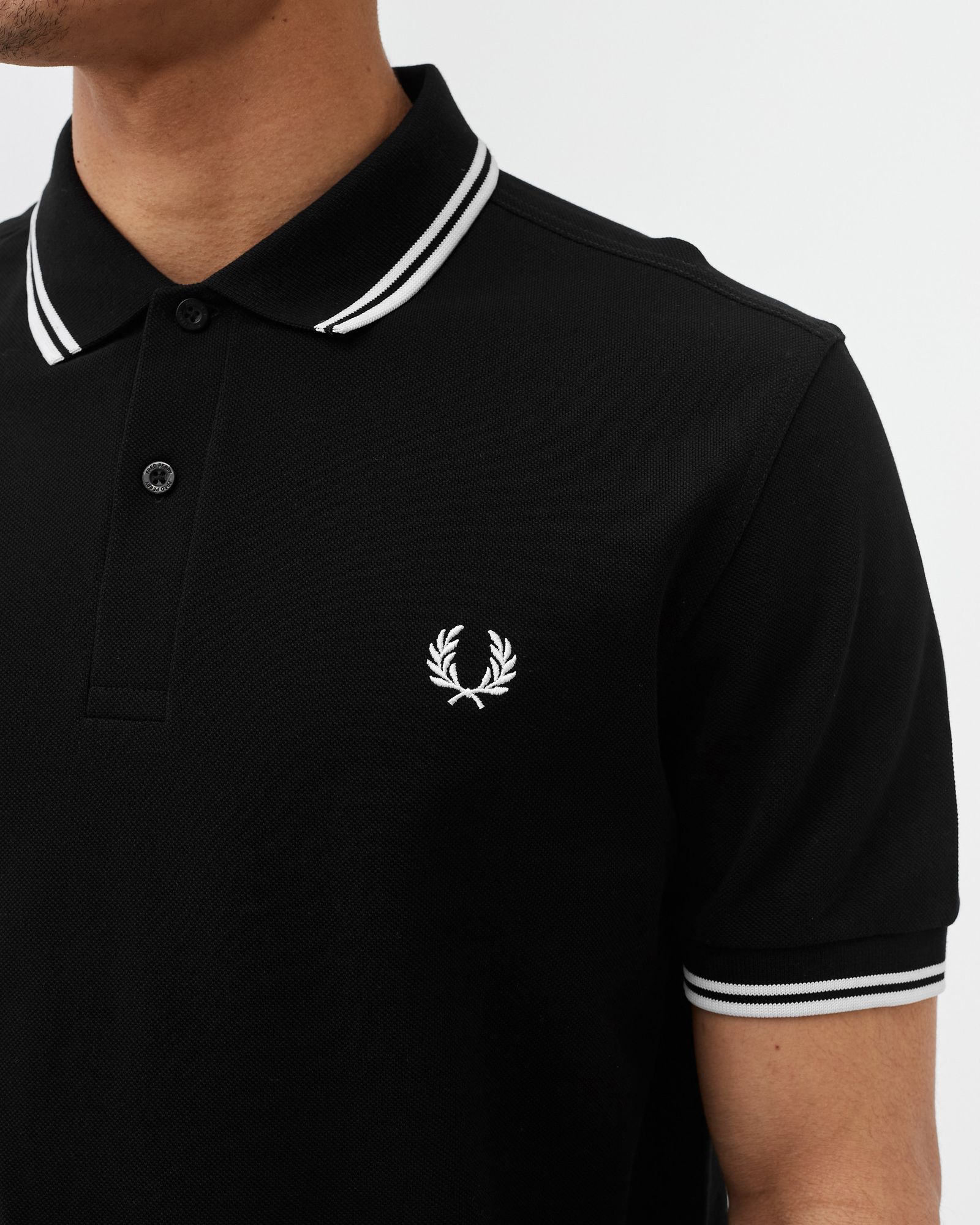 TWIN TIPPED FRED PERRY SHIRT