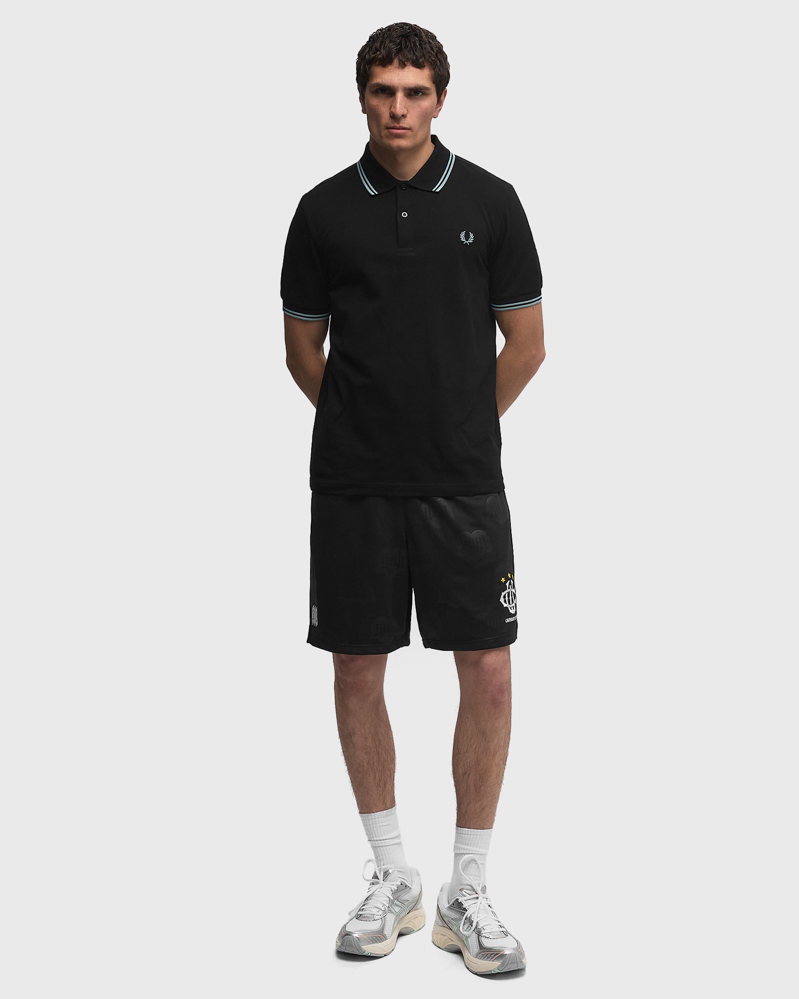 TWIN TIPPED FRED PERRY SHIRT