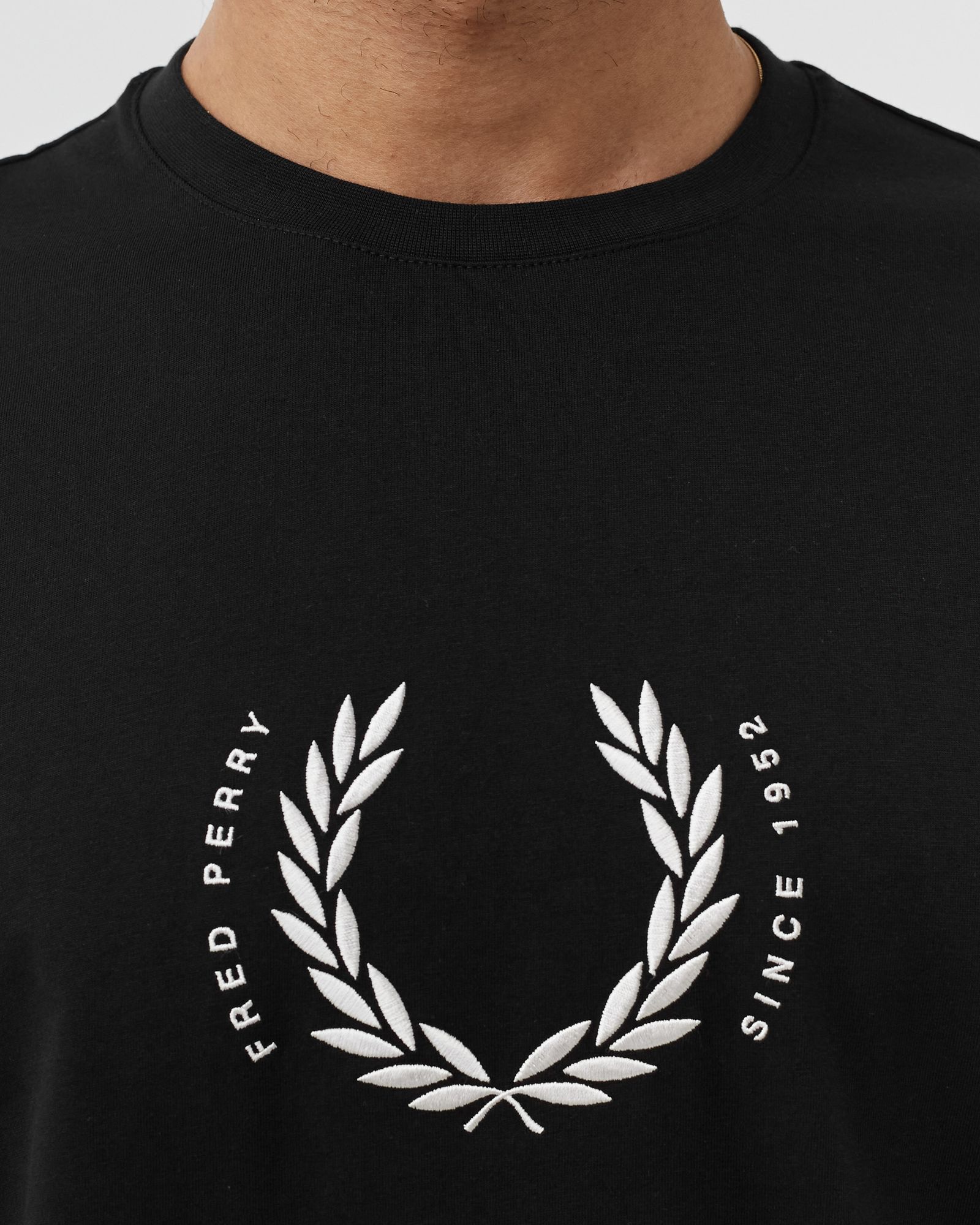 CIRCLE BRANDING T-SHIRT