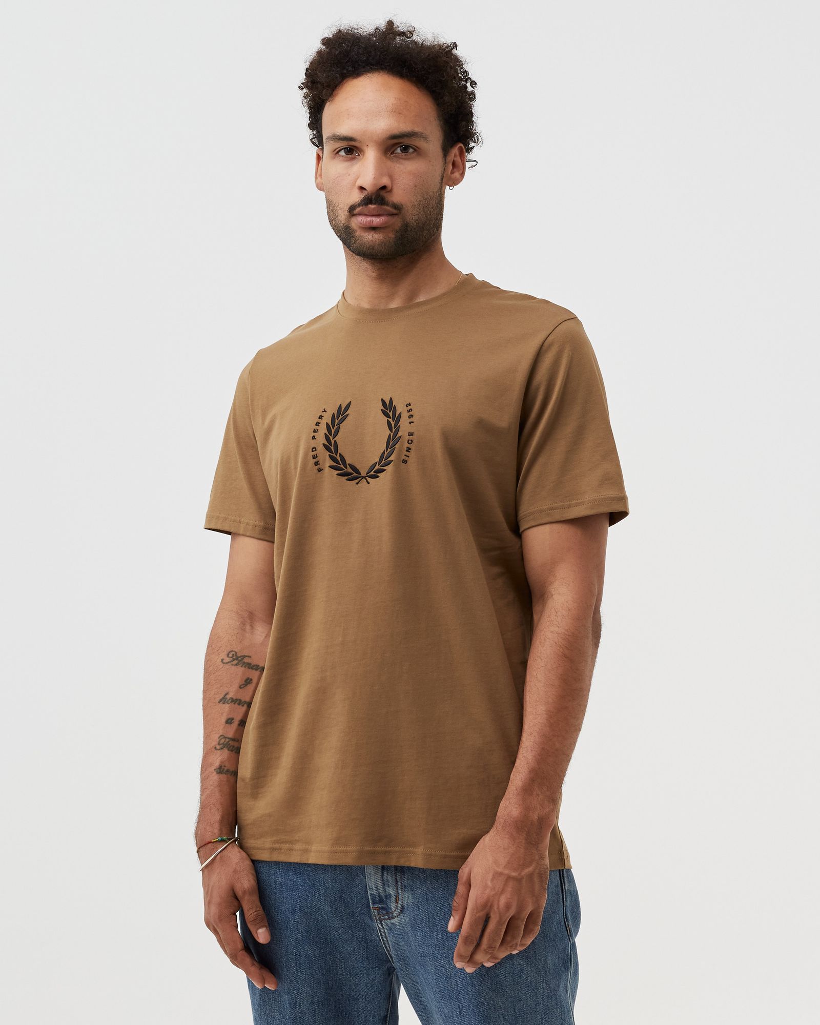 CIRCLE BRANDING T-SHIRT