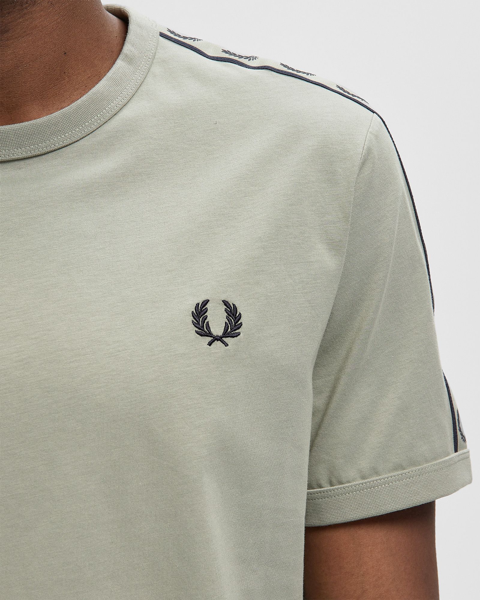 CONTRAST TAPE RINGER T-SHIRT