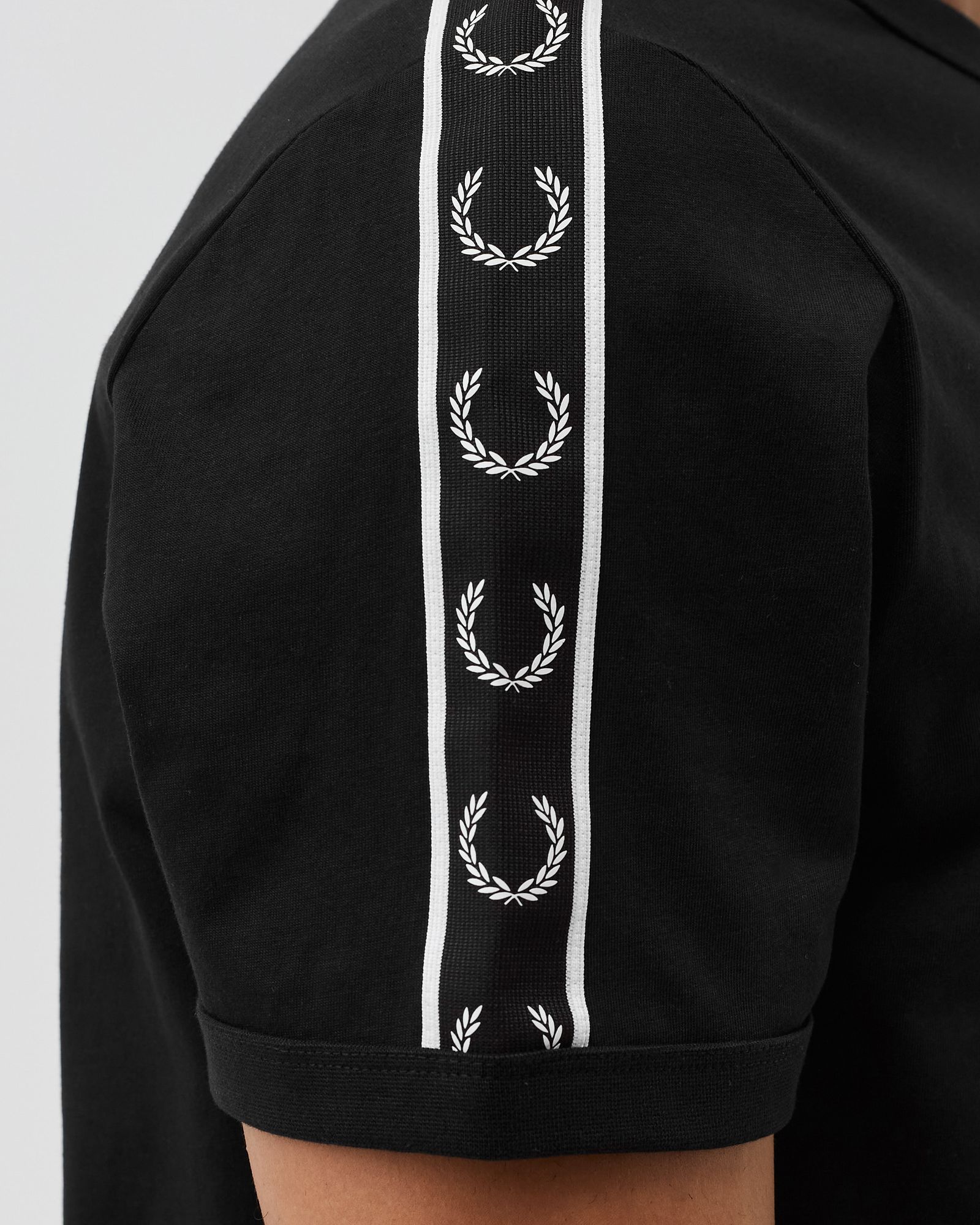 TAPED RINGER T-SHIRT