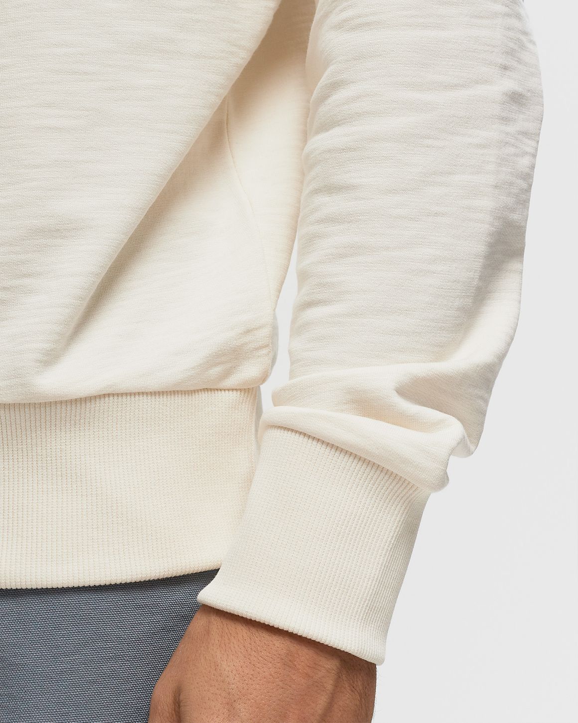 Fred Perry ZIP NECK COLLAR SWEATSHIRT Beige | BSTN Store