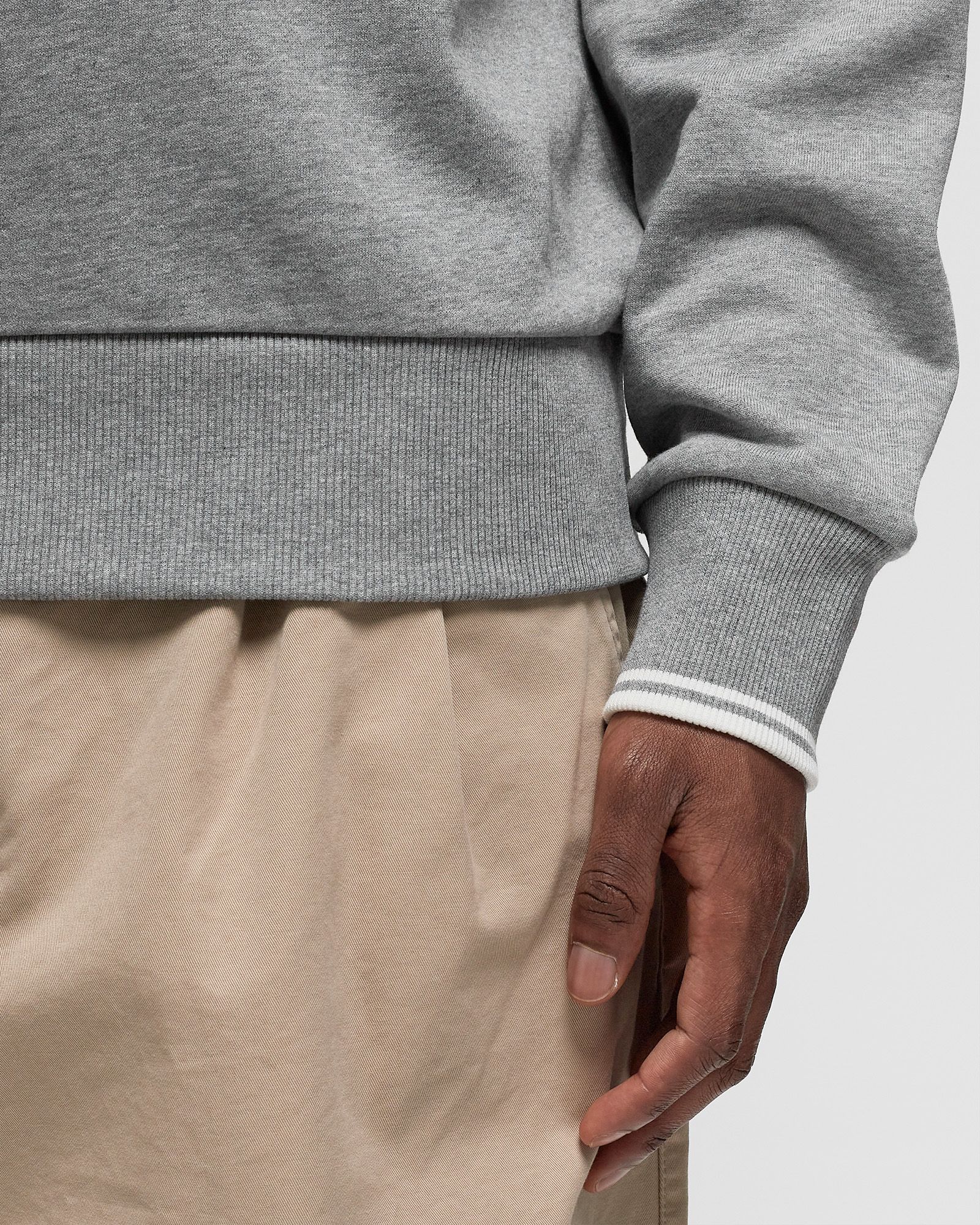 CREW NECK SWEATSHIRT