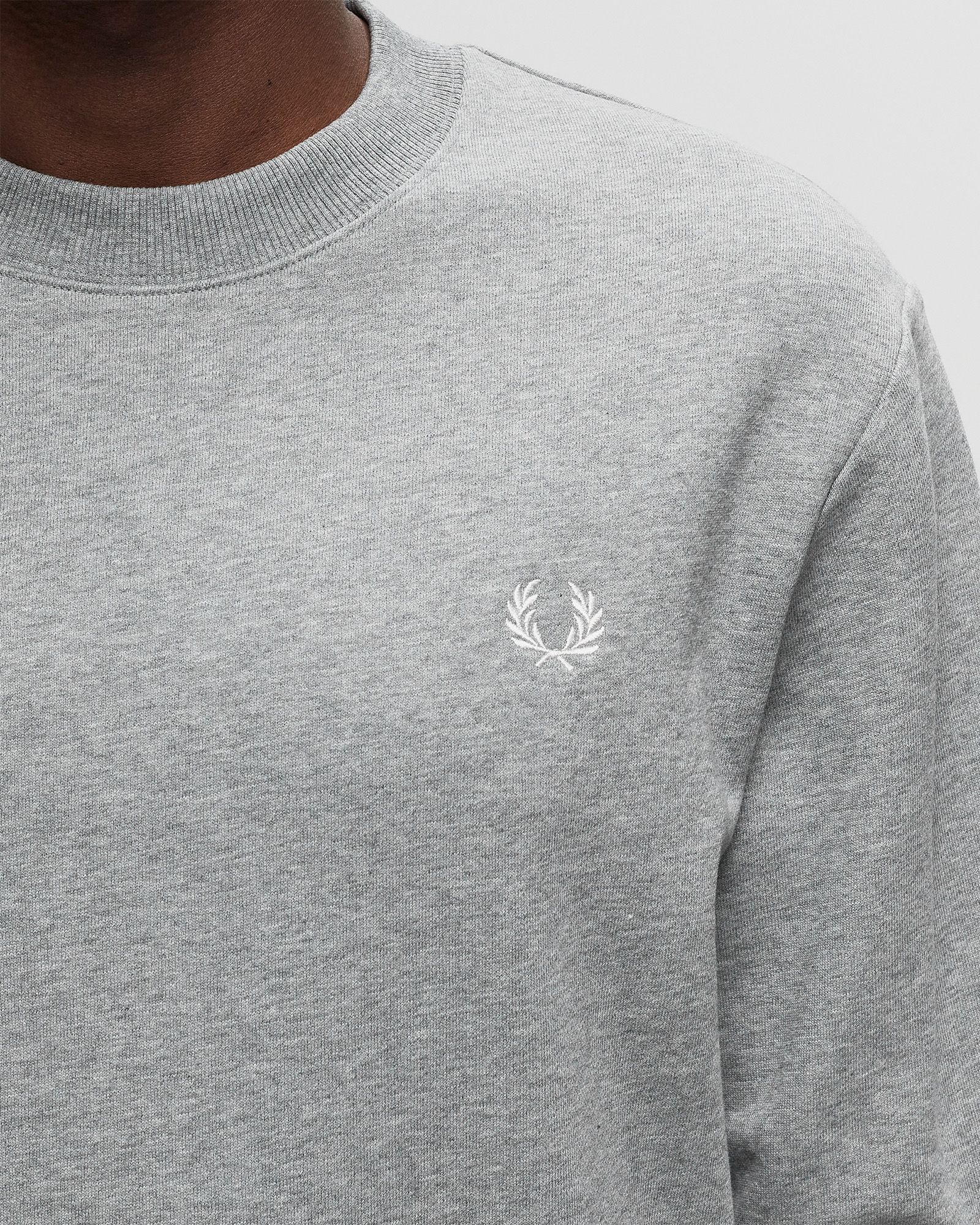 CREW NECK SWEATSHIRT