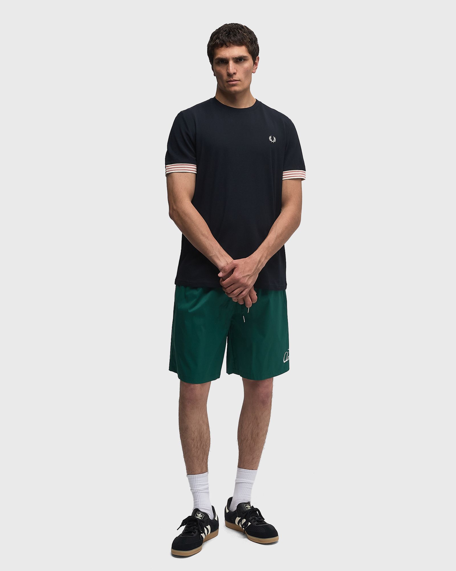 STRIPED CUFF T-SHIRT