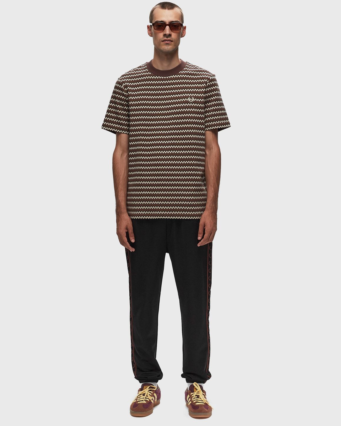 Tシャツ・カットソー FRED PERRY Men T Shirts FPM351950 BROWN Men's Fred Perry T-Shirts Sale | Limited Time Only | Fred