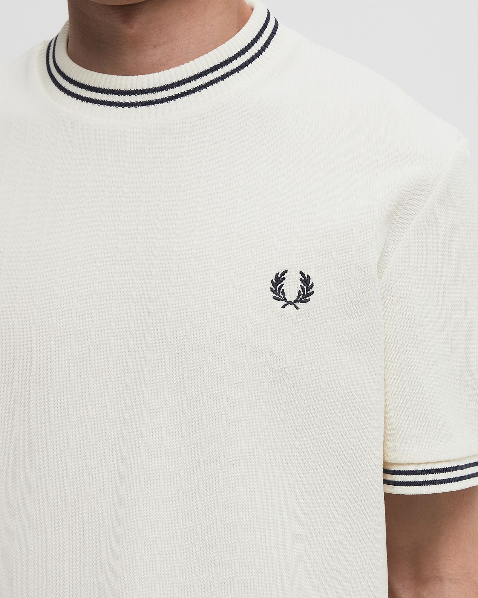 RIBBED JERSEY T-SHIRT