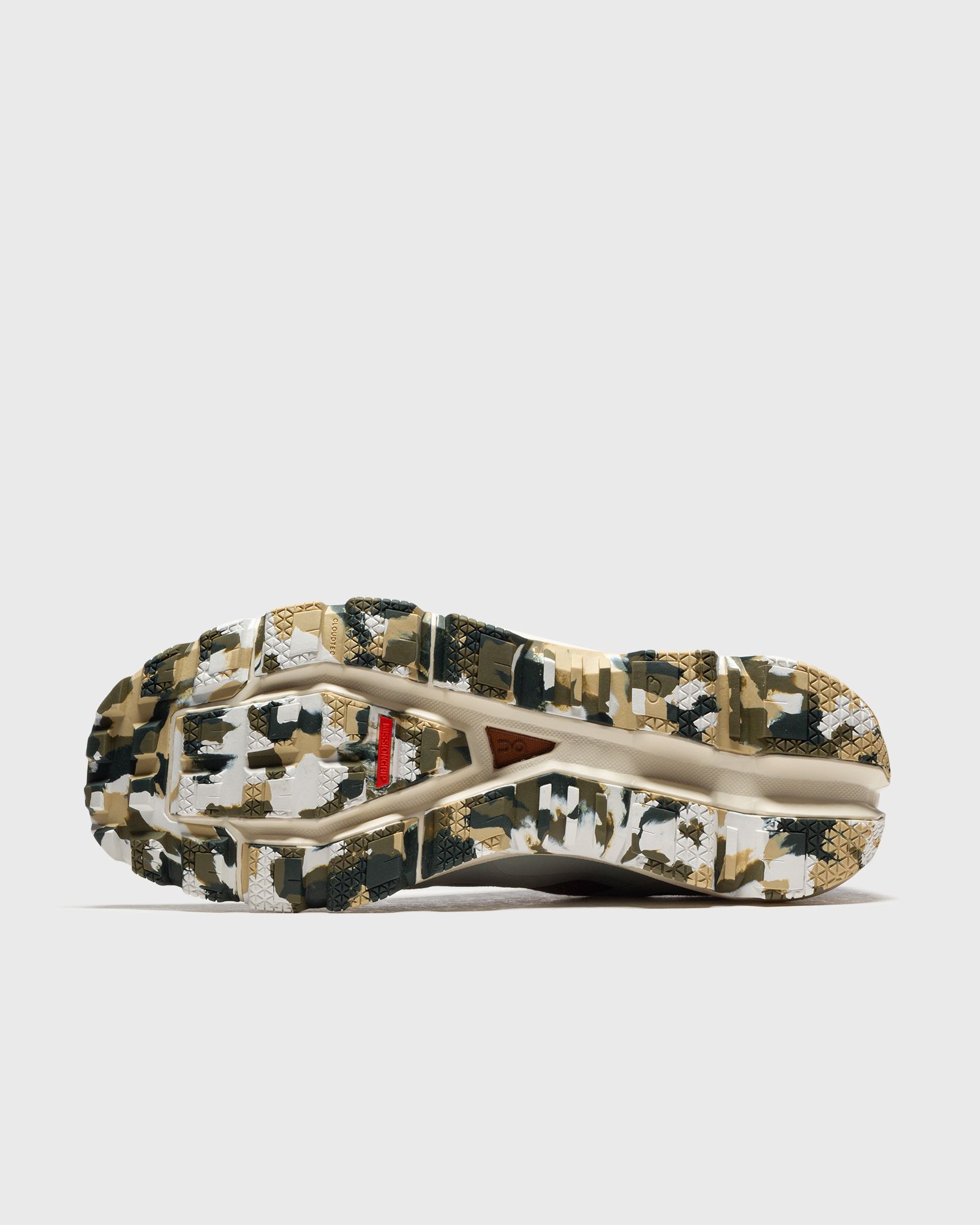 ON X LOEWE CLOUDVENTURE