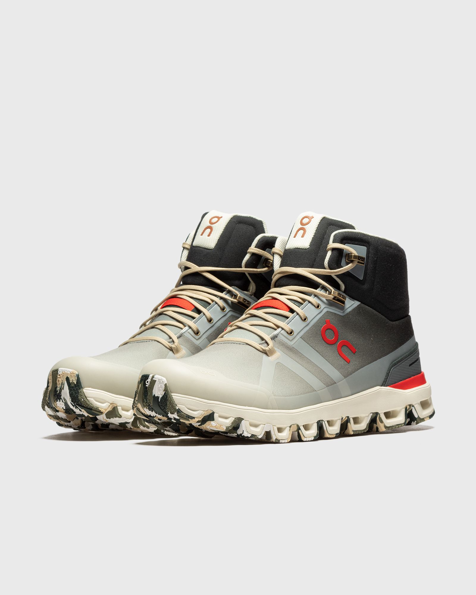 ON X LOEWE CLOUDROCK