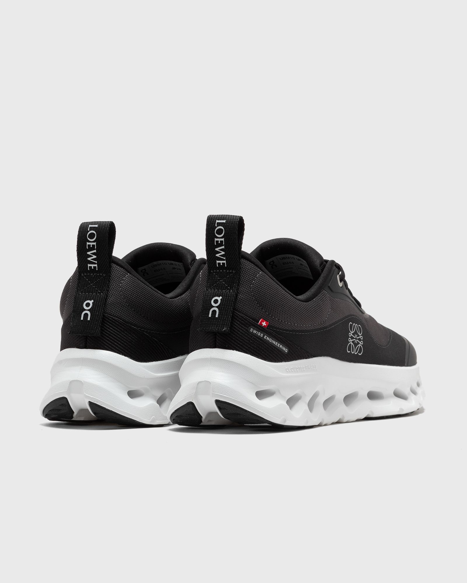 ON x LOEWE CLOUDTILT 2.0 Black | BSTN Store